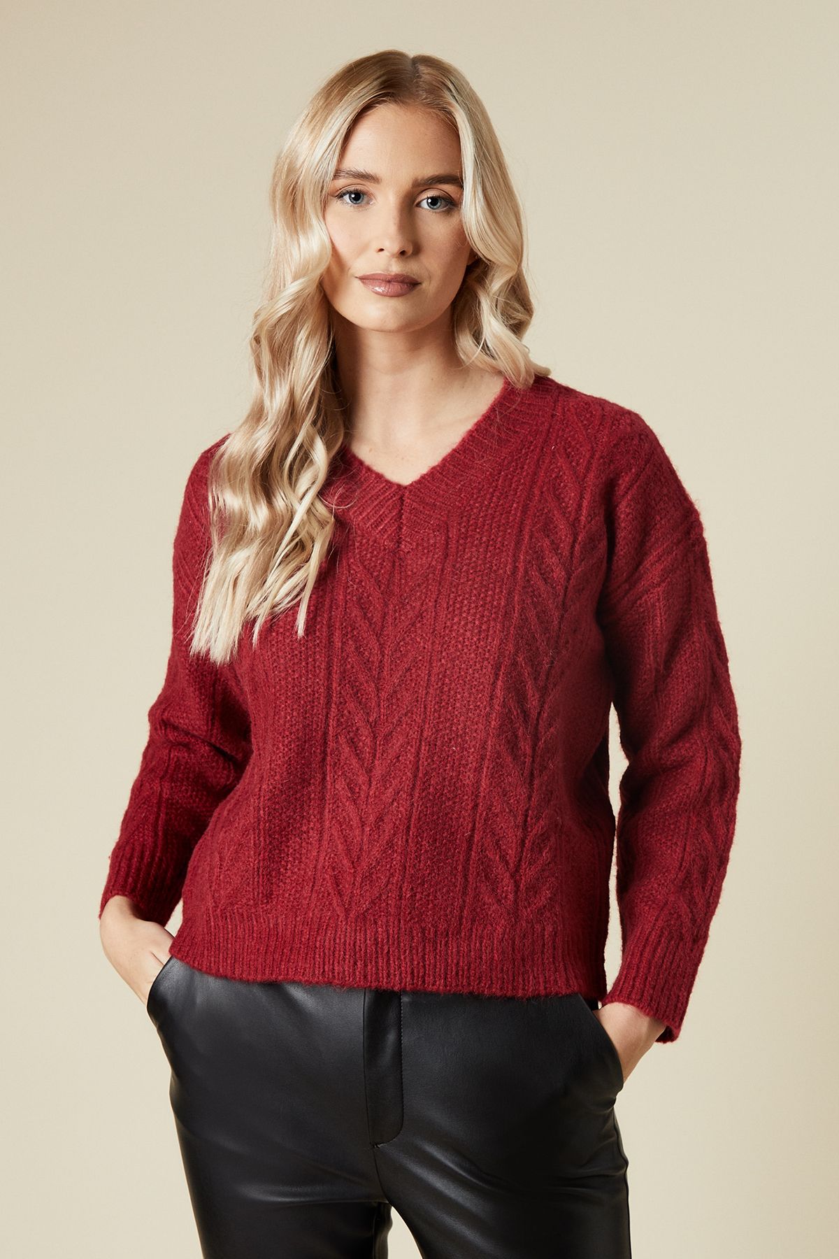 Dorothy Perkins Cable V Neck Jumper Red image 1