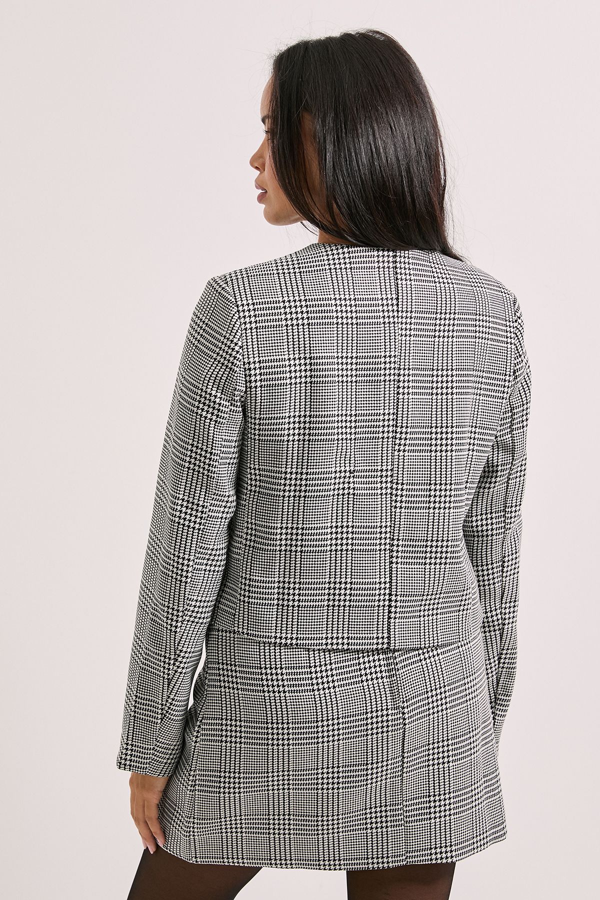 Dorothy Perkins Button Detail Cropped Jacket Mono image 3