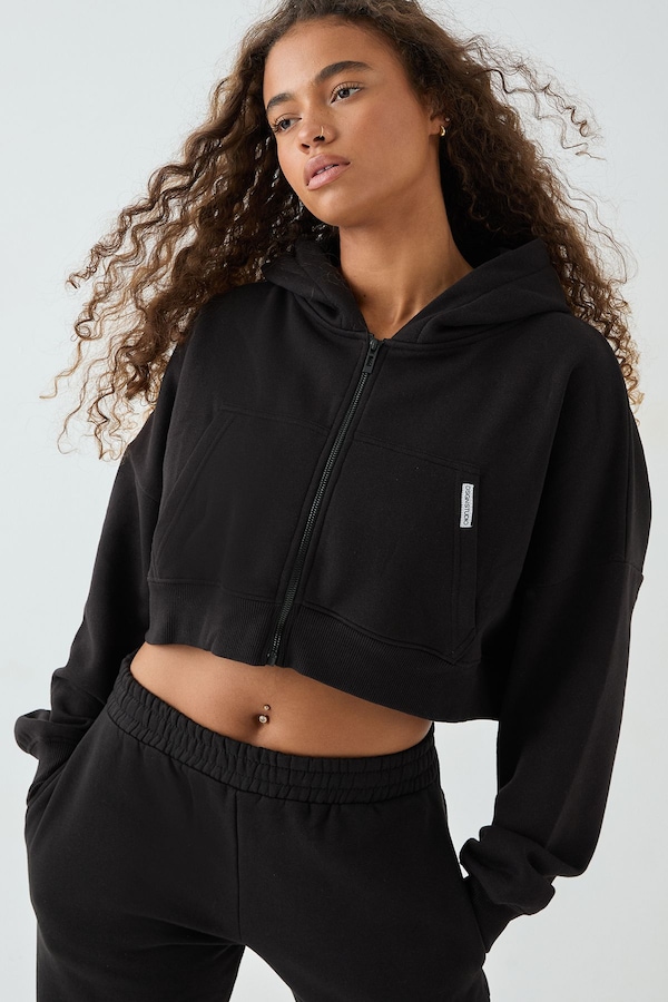 DSGN Studio DSGN Studio Boxy Crop Hoodie Black