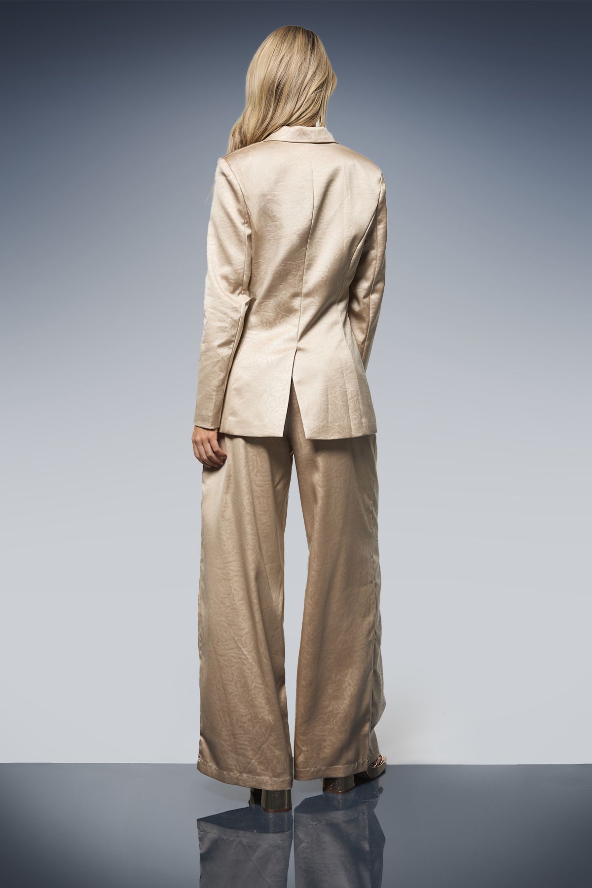 Dorothy Perkins Textured Satin Single Breasted Blazer Champagne image 3