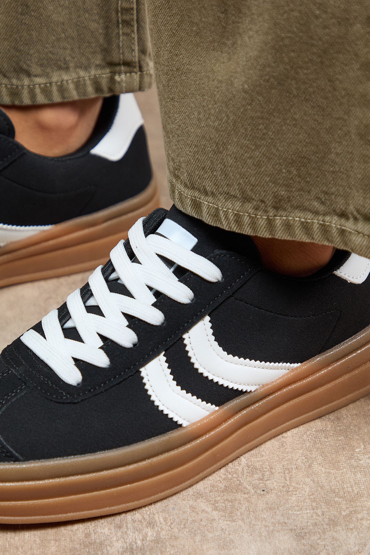 Oasis Lorina Faux Suede Lace Up Platform Trainers Natural Black image 3