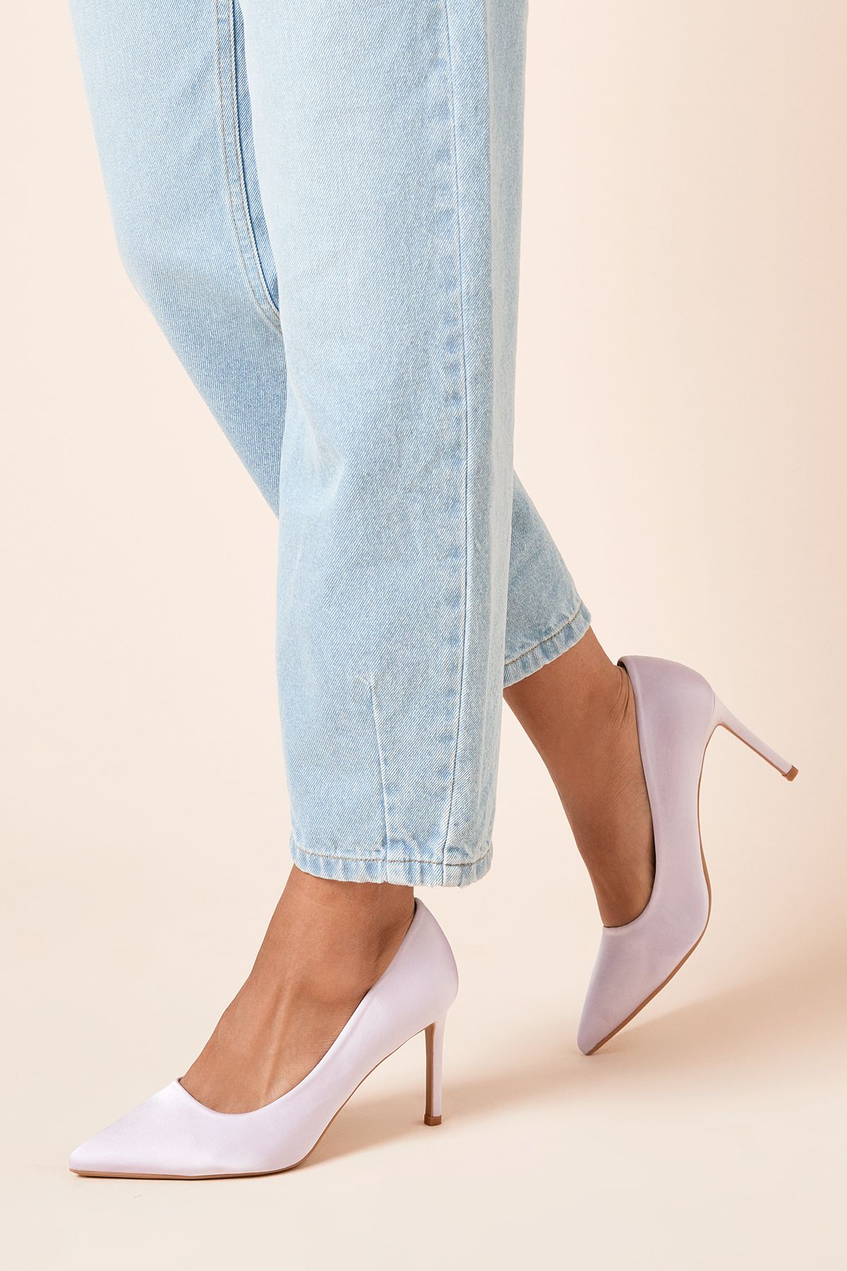 Dorothy Perkins Wide Fit Dash Satin Pointed High Stiletto Heel Court Shoes Lilac image 1