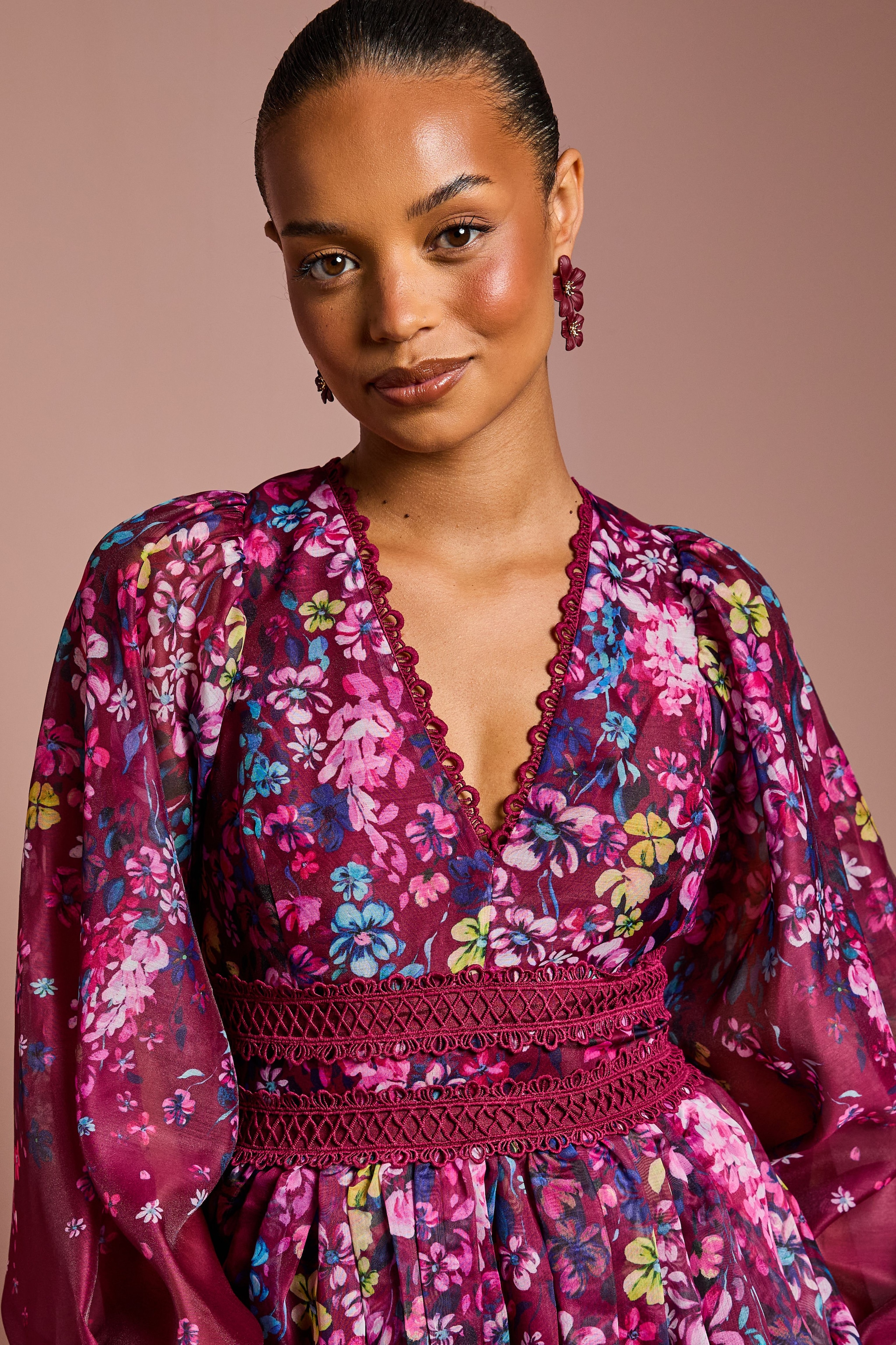 Coast Petite Organza Floral Placement Lace Trim Midaxi Dress Plum image 4