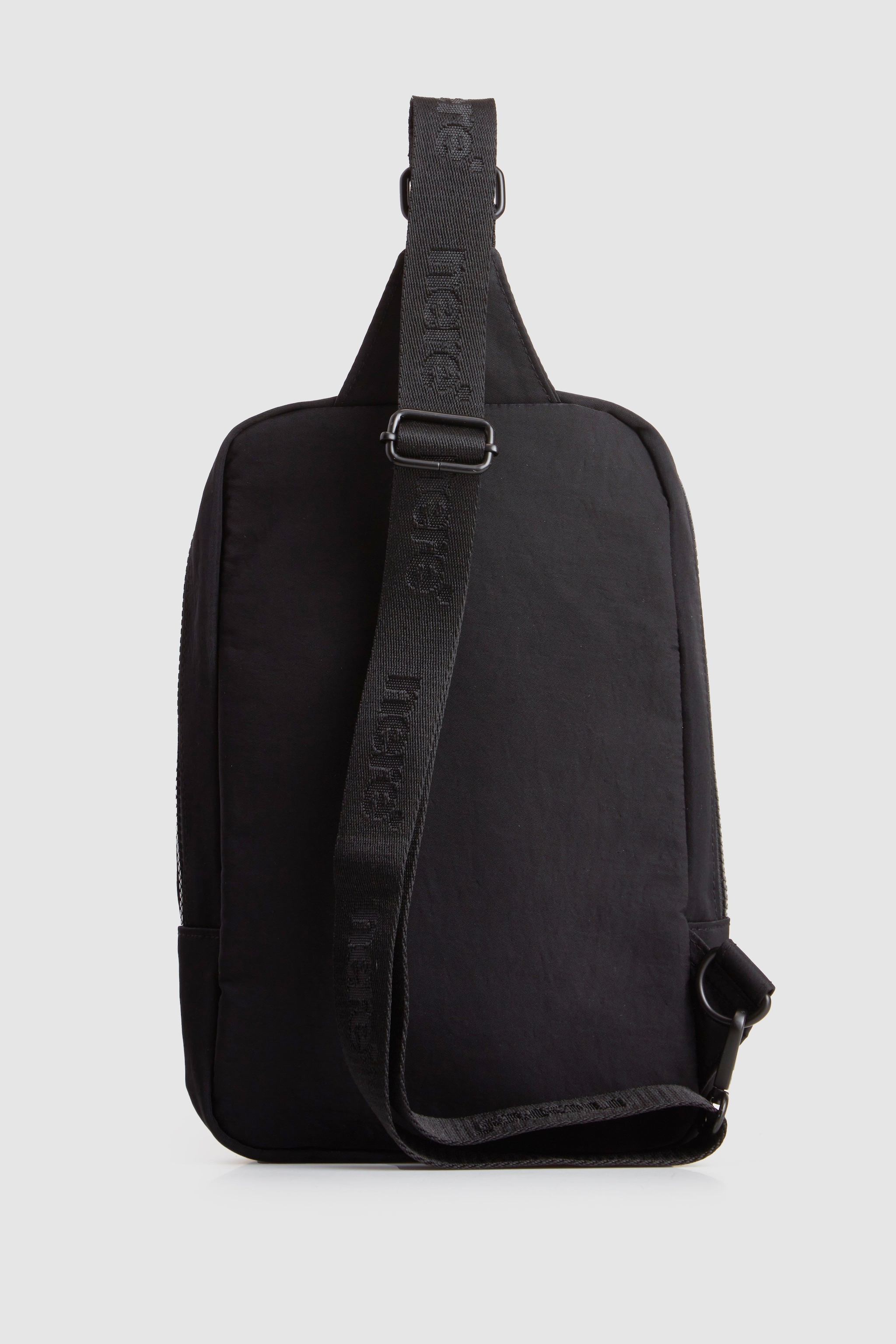 Nere Travel Bondi Nylon Sling Backpack image 2