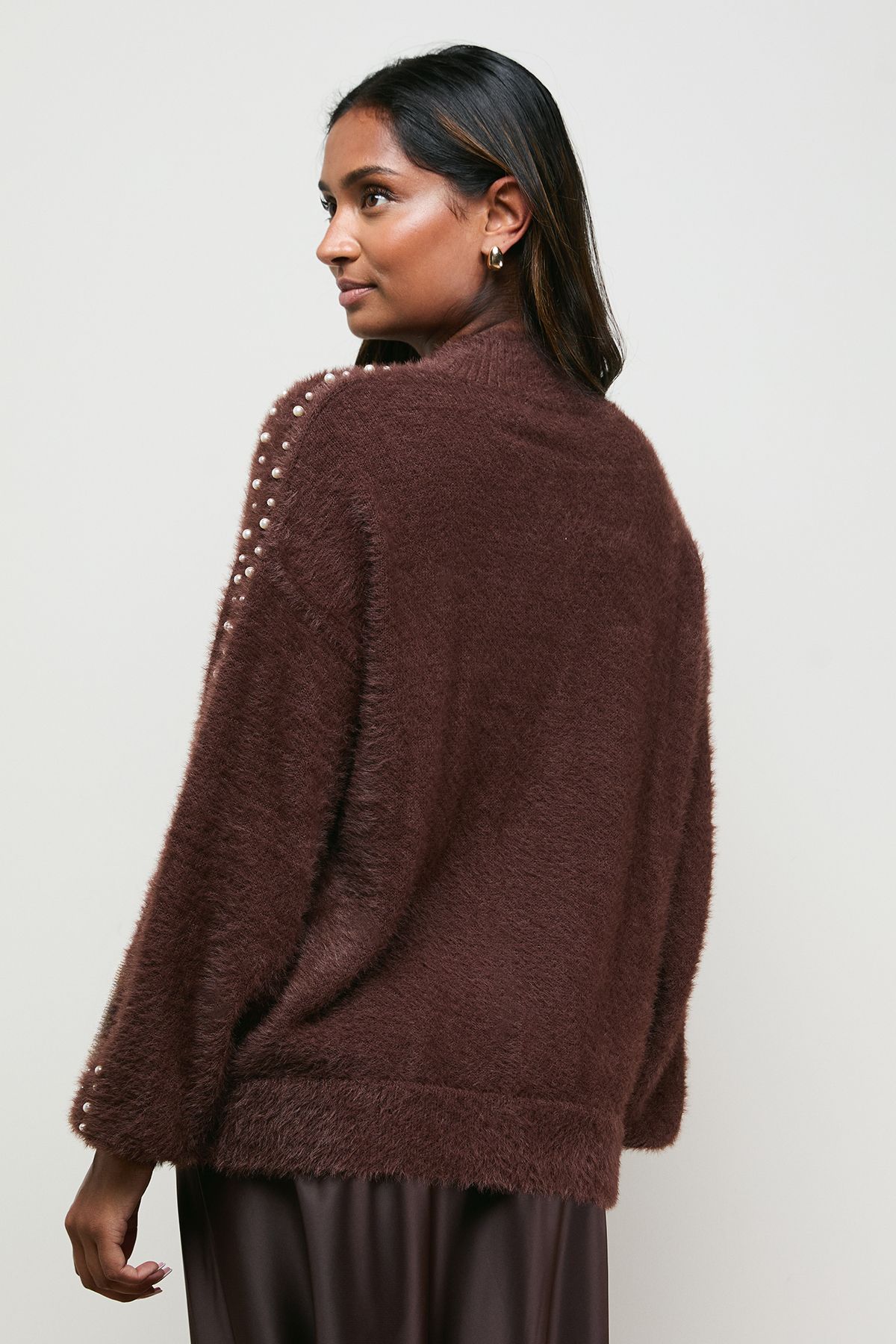 Oasis Pearl Embellished Cable Knit High Neck Eyelash Jumper Chestnut image 3
