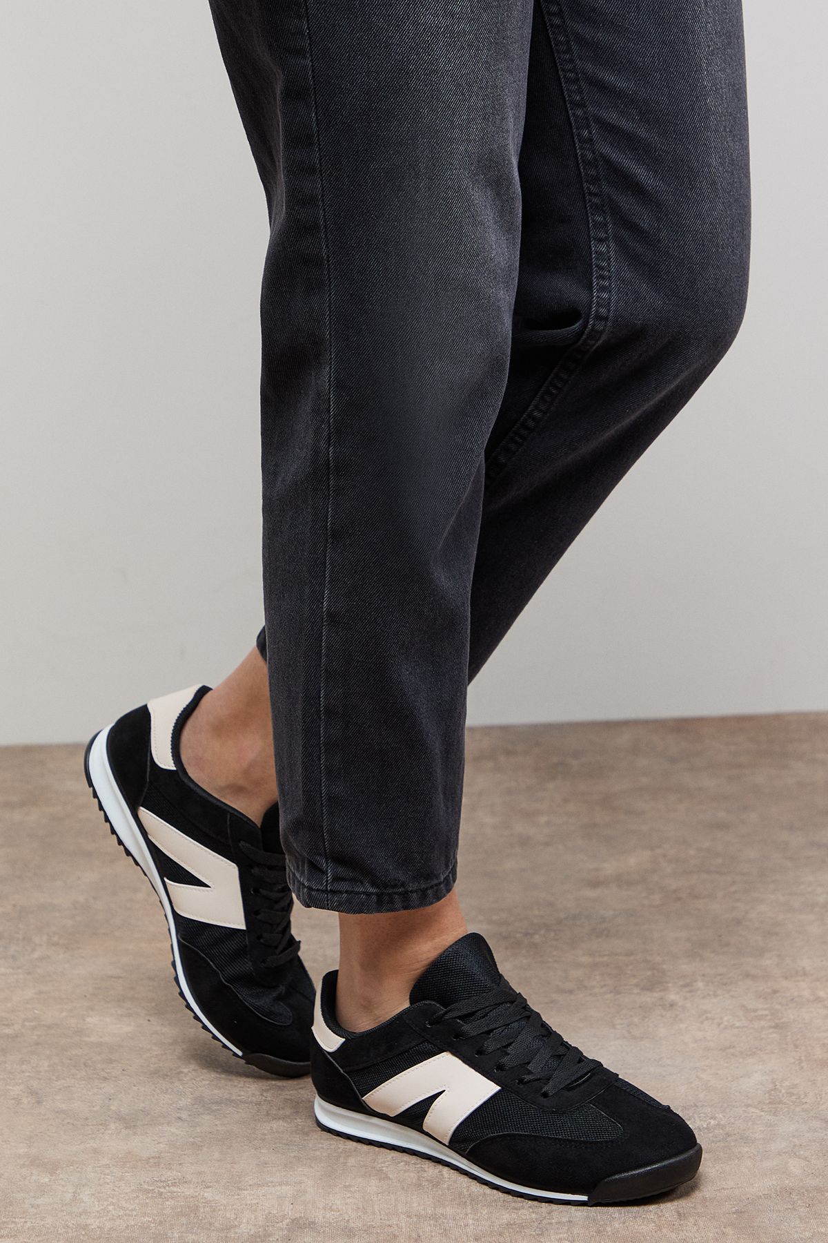 Oasis Jemima Faux Suede Mesh Lace Up Trainers Natural Black image 1