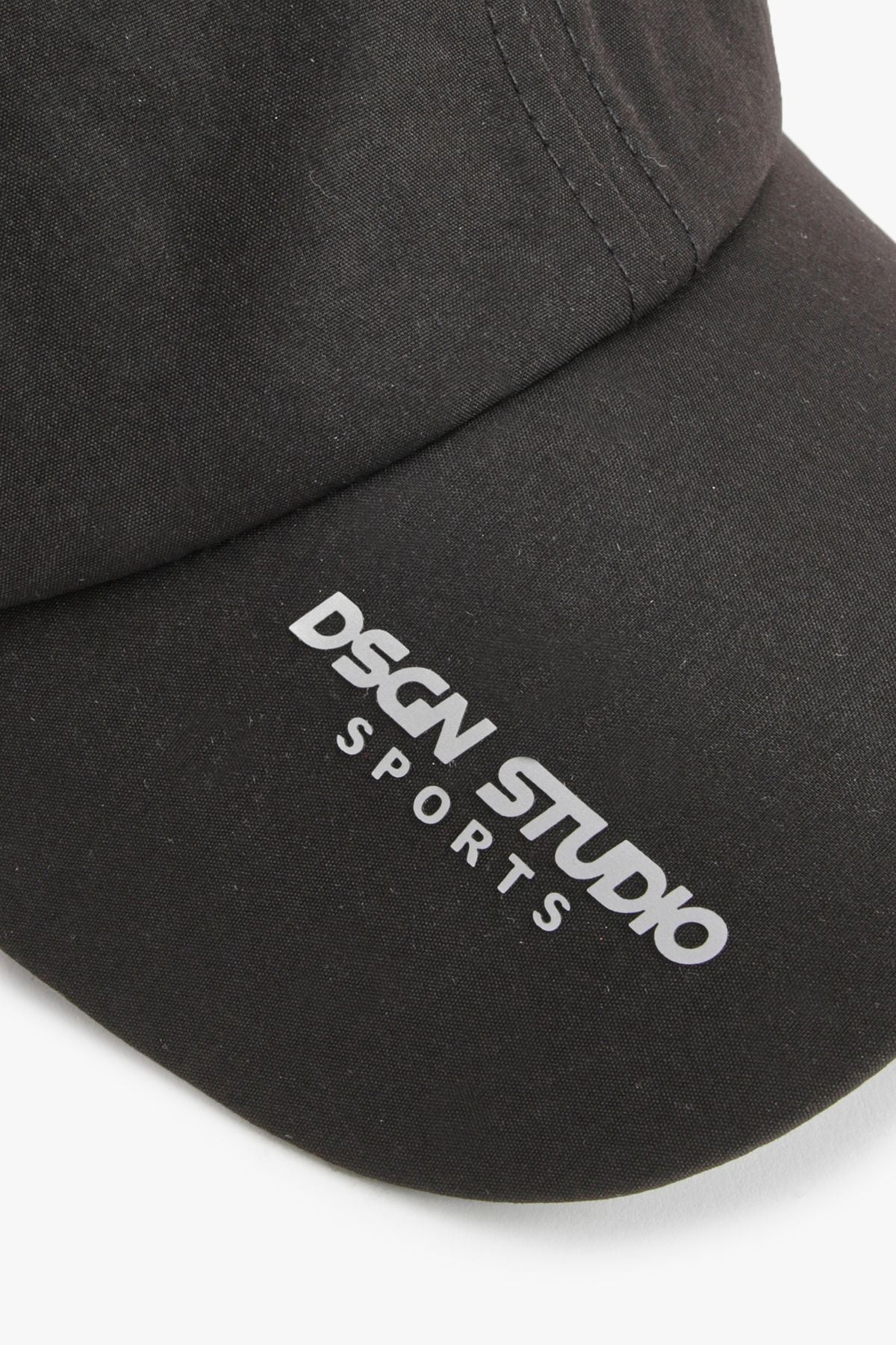 DSGN Studio DSGN Studio Reflective Running Cap Black image 3