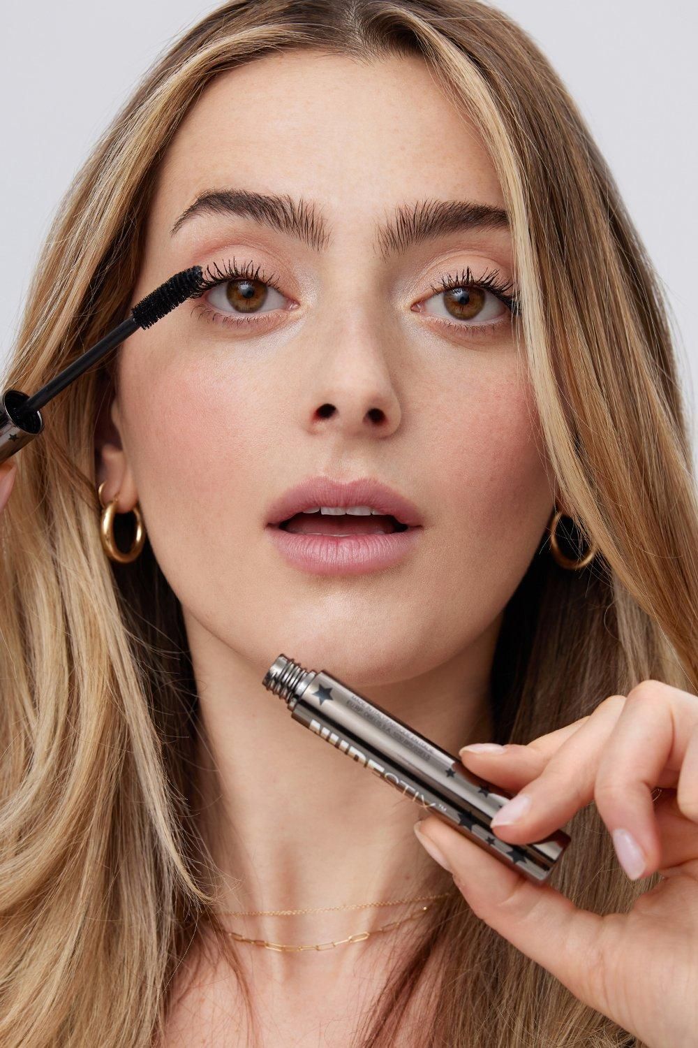 Nudestix Lash Lengthening Mascara Black image 3
