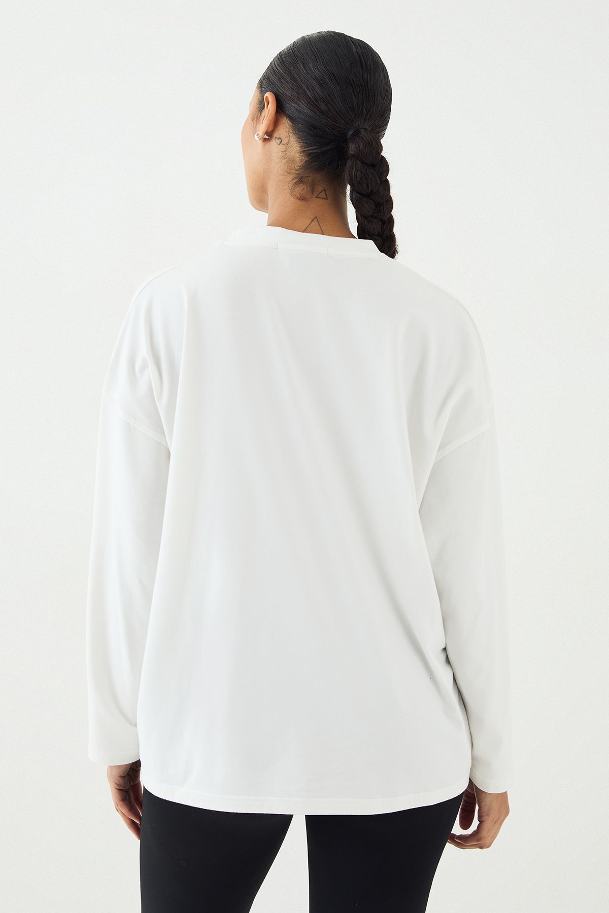 DSGN Studio DSGN Studio Collegiate Long Sleeve T-Shirt White image 2