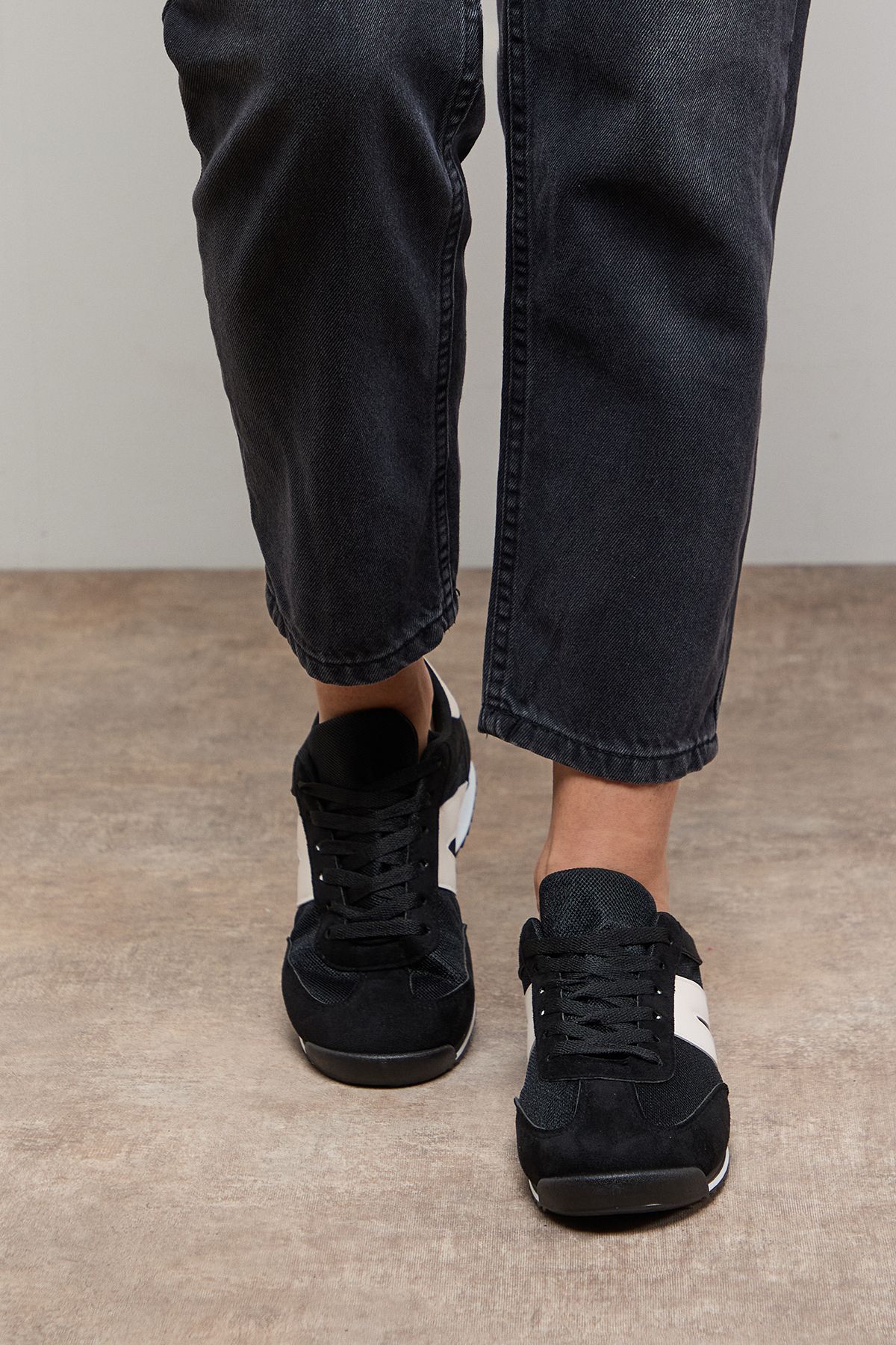 Oasis Jemima Faux Suede Mesh Lace Up Trainers Natural Black image 2