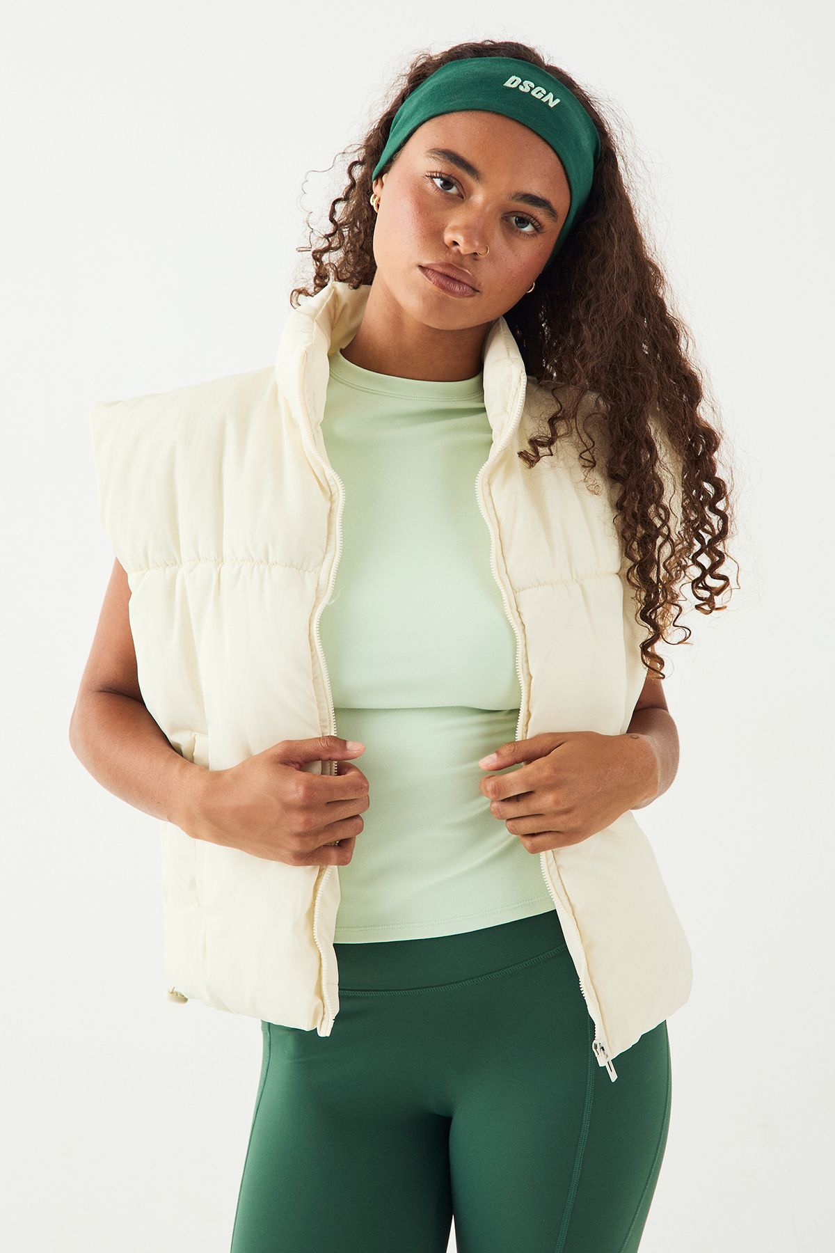 DSGN Studio DSGN Studio Sport Zip Through Puffer Gilet Cream image 3