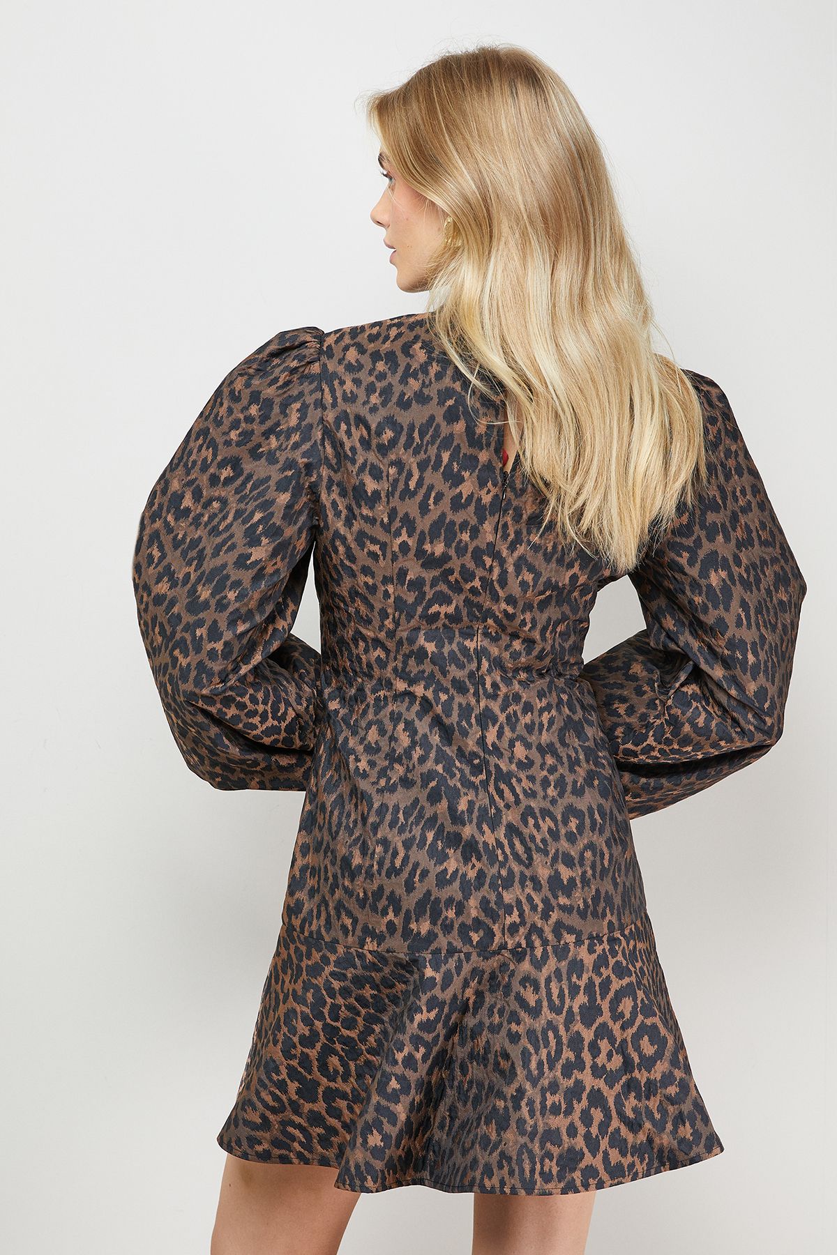 Oasis Leopard Print Jacquard Balloon Sleeve Mini Dress Brown image 3