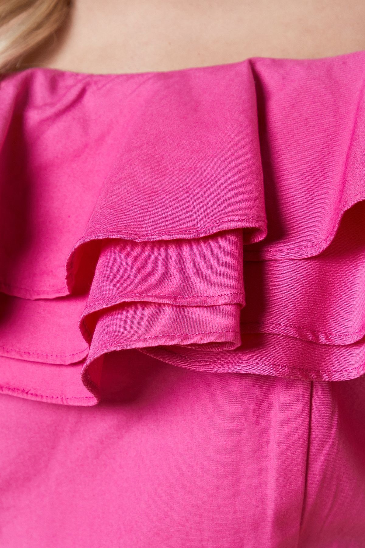 Dorothy Perkins Petite Tiered Frill Neckline Poplin Maxi Dress Pink image 5