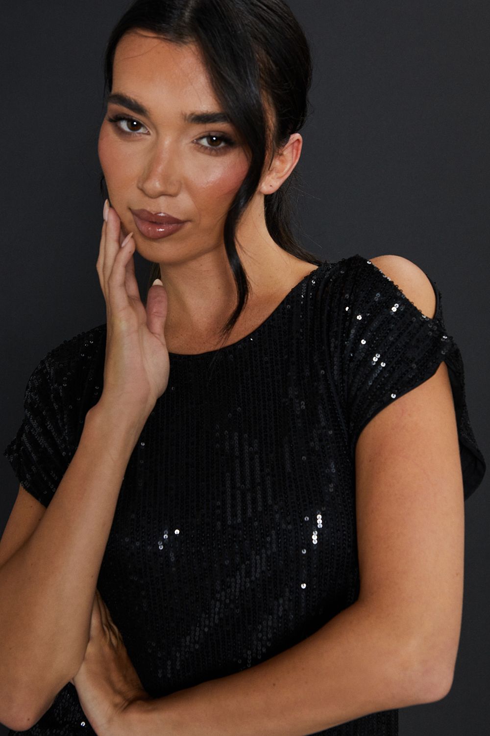 Dorothy Perkins Sequin Keyhole Shoulder Short Sleeve Top Black image 4