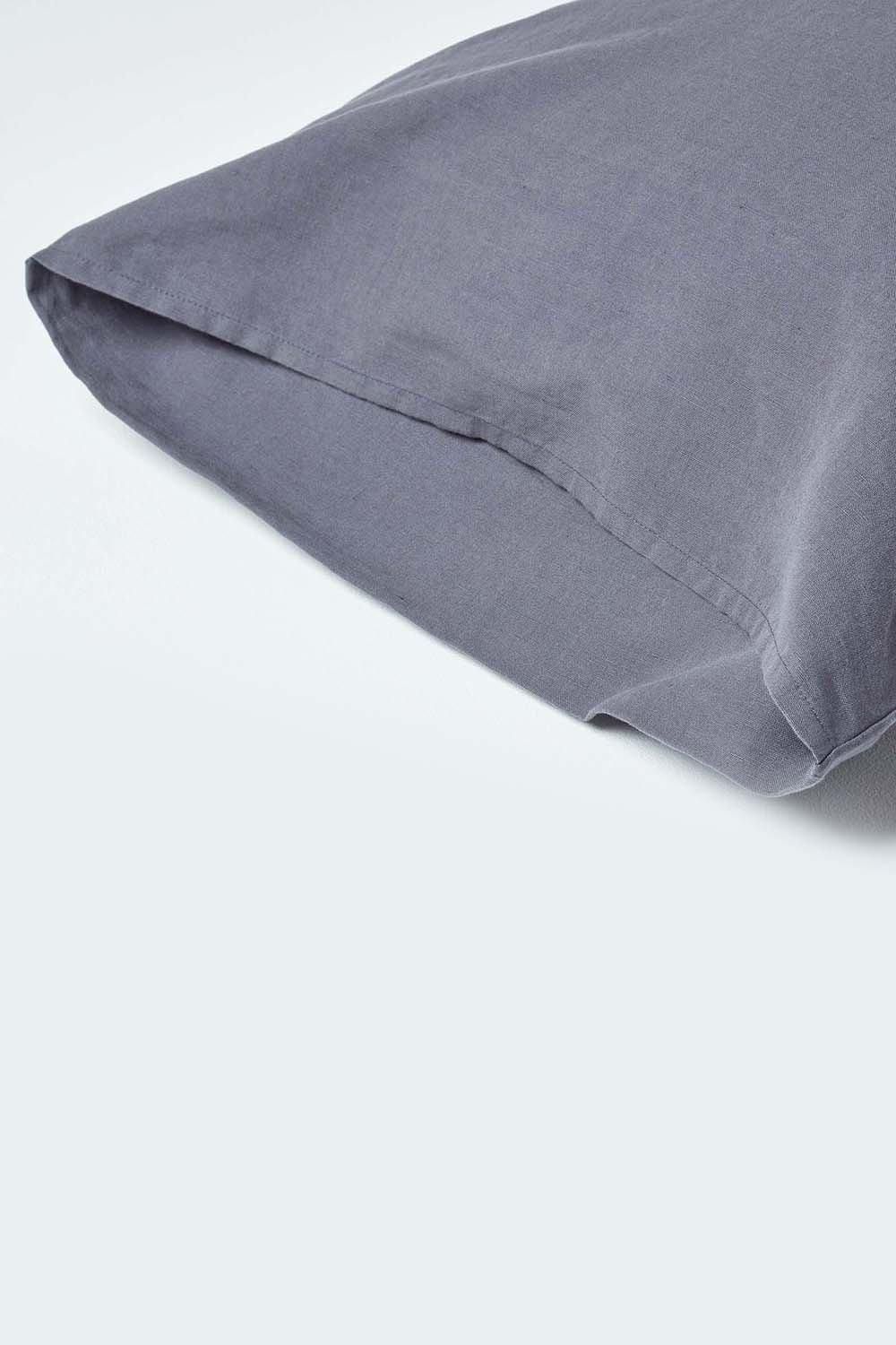 Homescapes Linen Housewife Pillowcase, Standard image 3