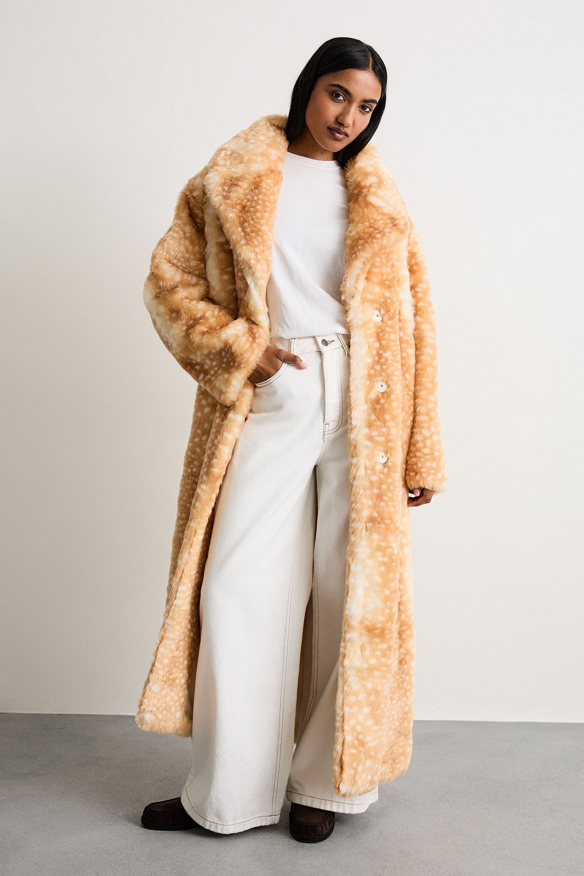 Warehouse Premium Deer Jacquard Faux Fur Coat Tan image 4