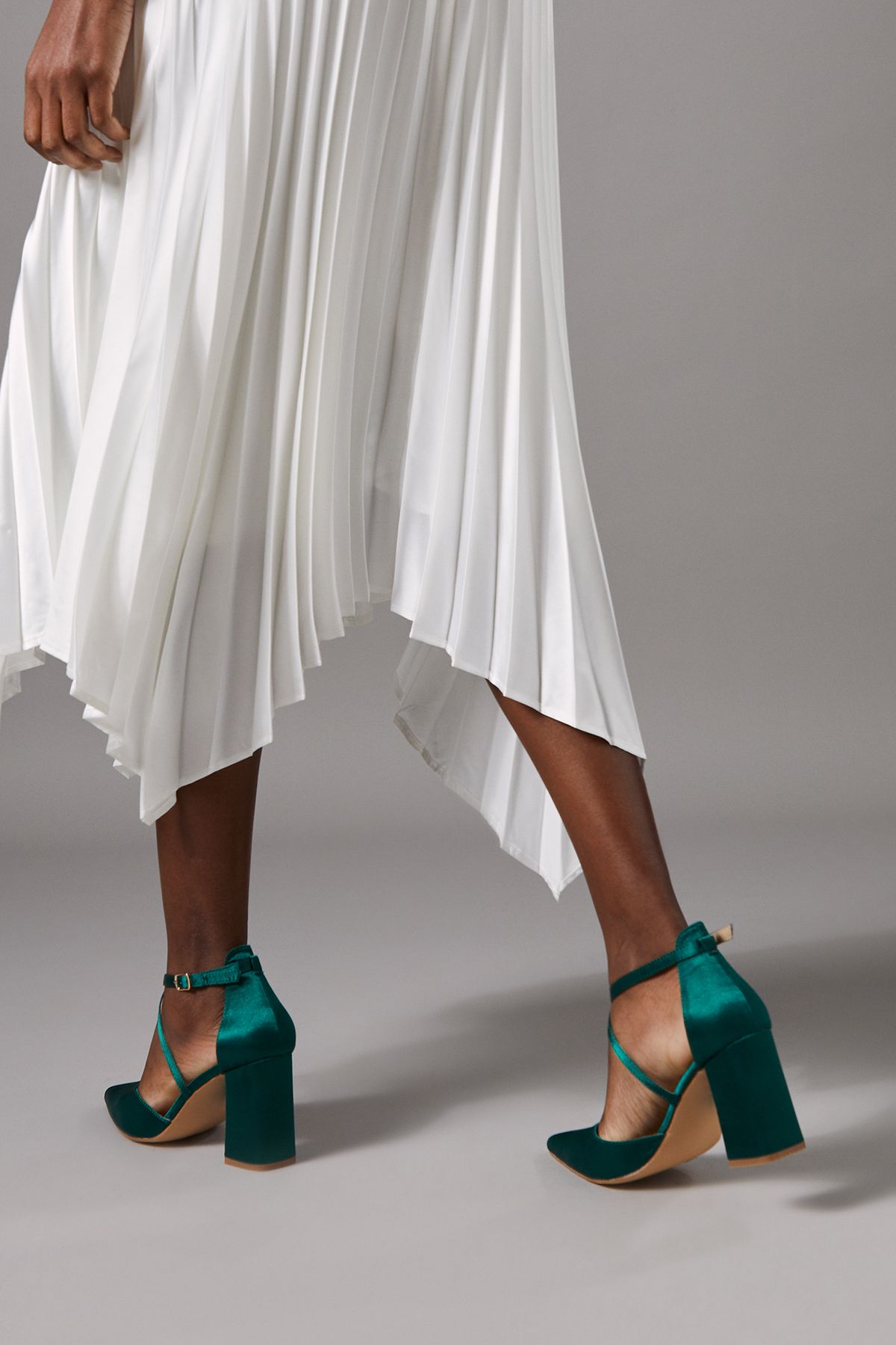 Coast Wide Fit Treat Satin Cross Strap Pointed Block Heel Court Shoes Emerald image 4