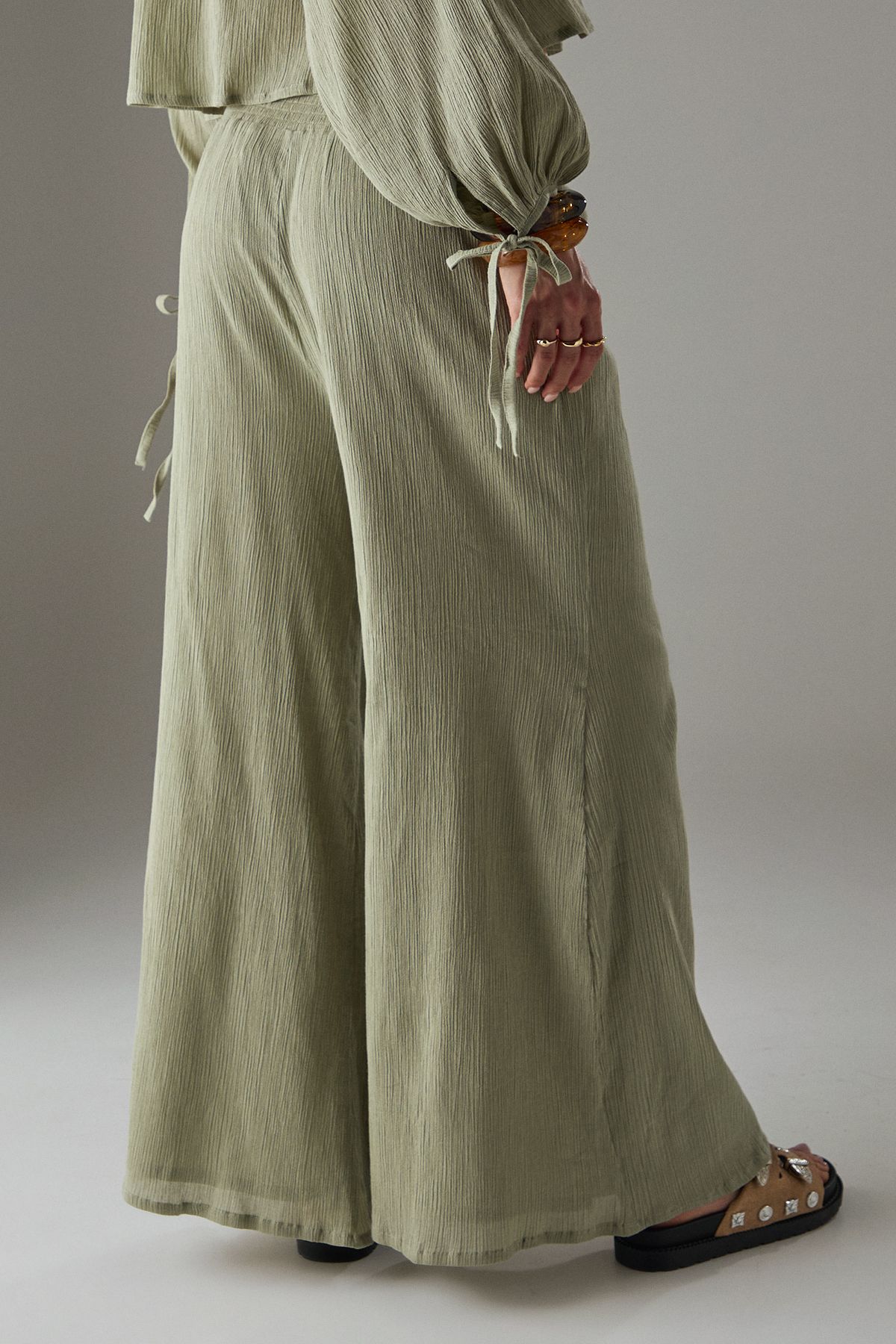 Warehouse Cheesecloth Shirred Waist Wide Leg Trousers Khaki image 4