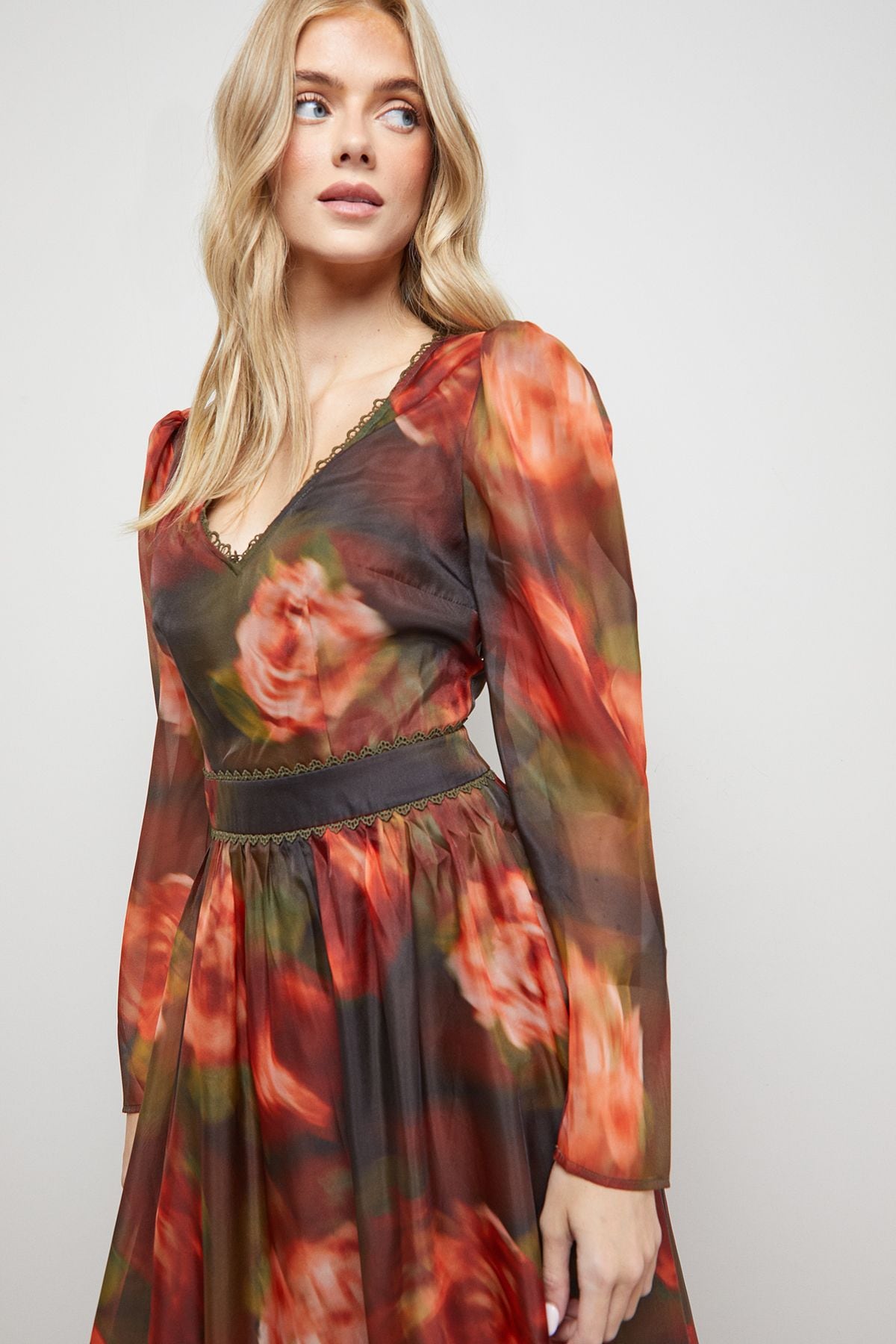 Oasis V Neck Open Back Long Sleeve Midi Dress Floral image 4