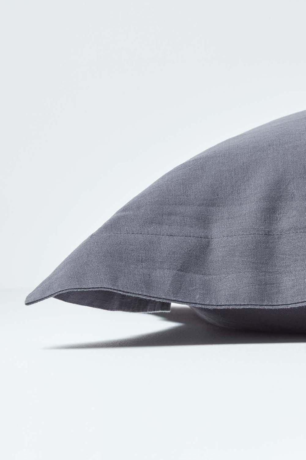 Homescapes Linen Oxford Pillowcase, Standard image 2