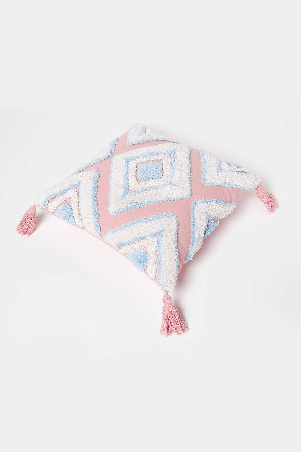 Homescapes Geometric Ikat Tufted Cotton Cushion with Tassels image 5