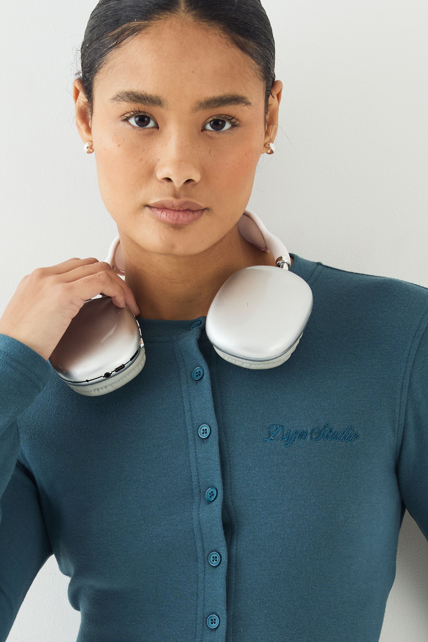 DSGN Studio DSGN Studio Ribbed Script Embroidery  Button Through Long Sleeve Top Teal image 4