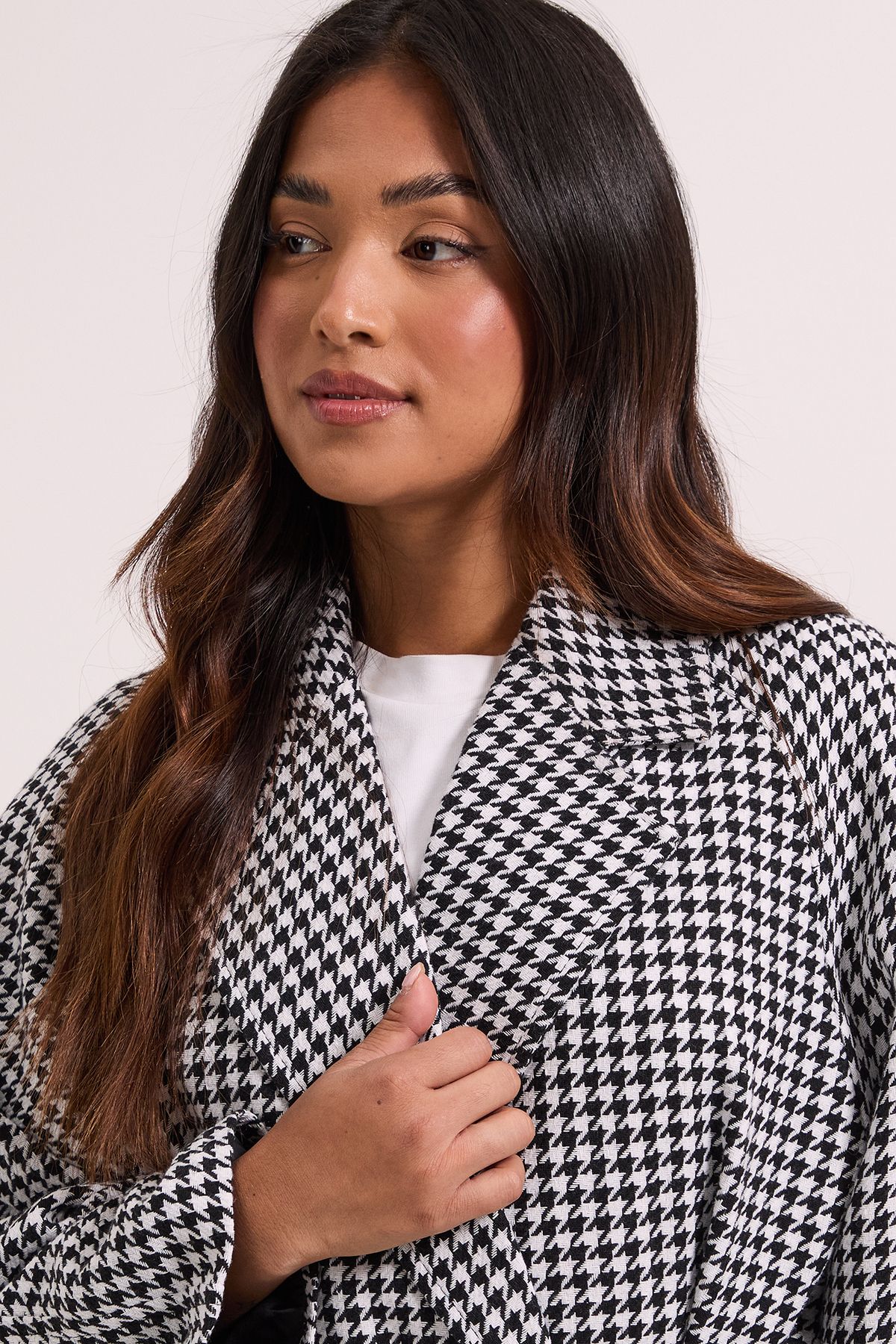 Dorothy Perkins Petite Dogtooth Coat Mono image 3
