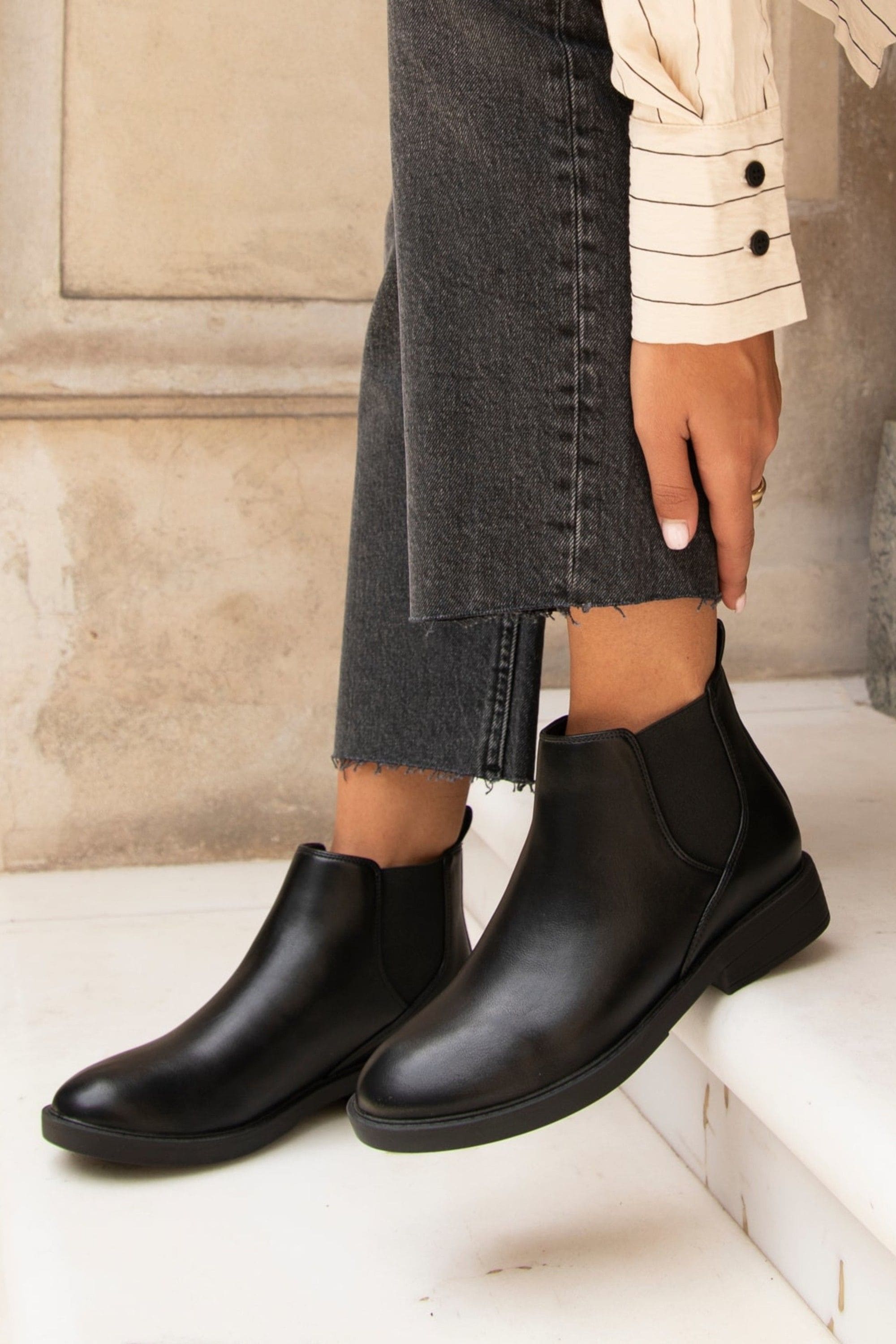 Linzi Karina Black Faux Leather Classic Chelsea Boot image 2