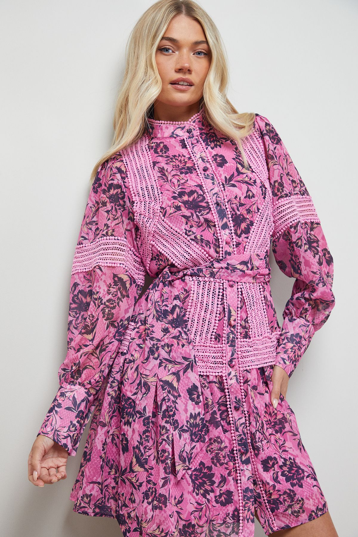 Oasis Printed Lace Detail Button Down Collarless Mini Dress Floral image 4