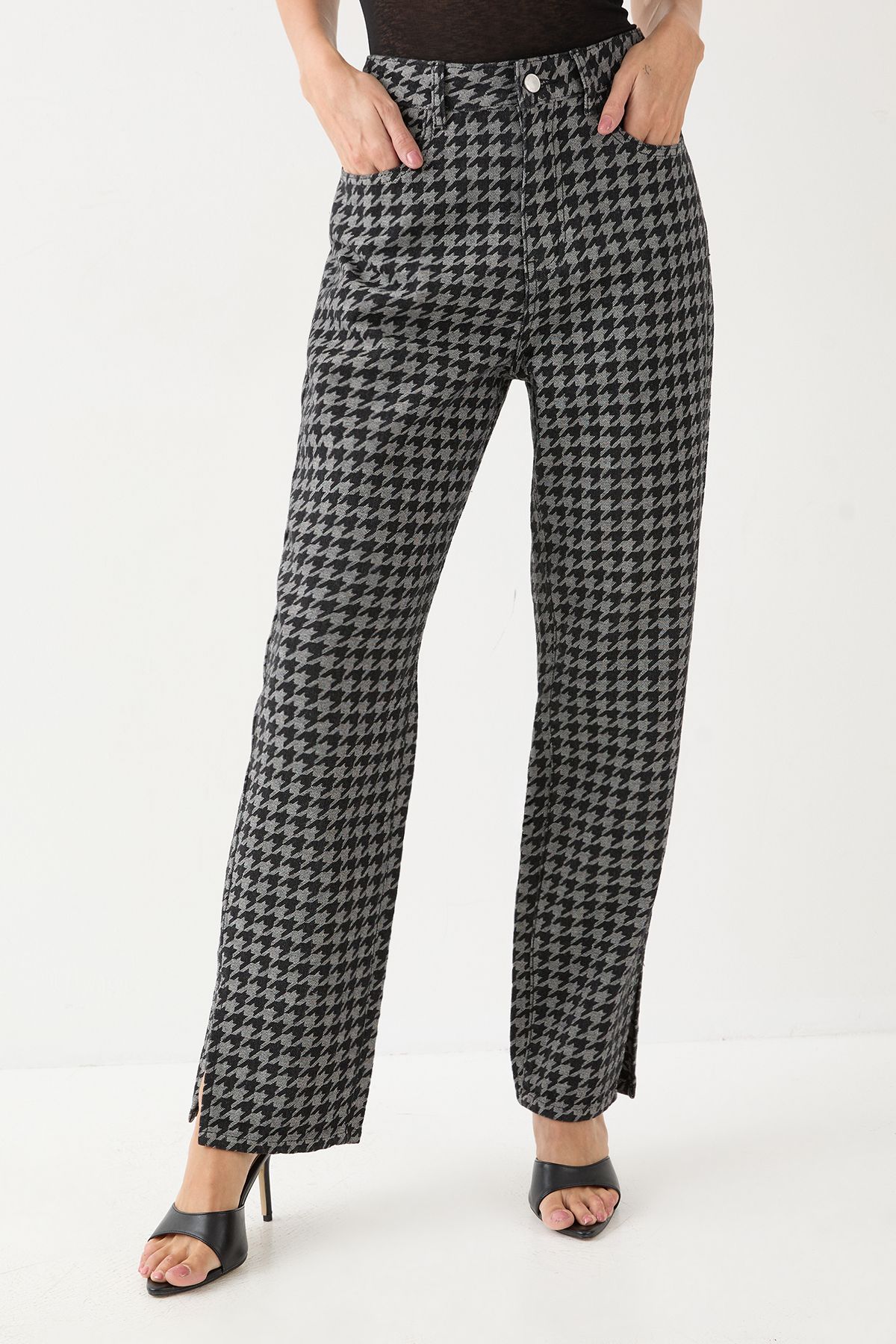 MissPap Dogtooth Printed Denim Straight leg Jean Mono image 2