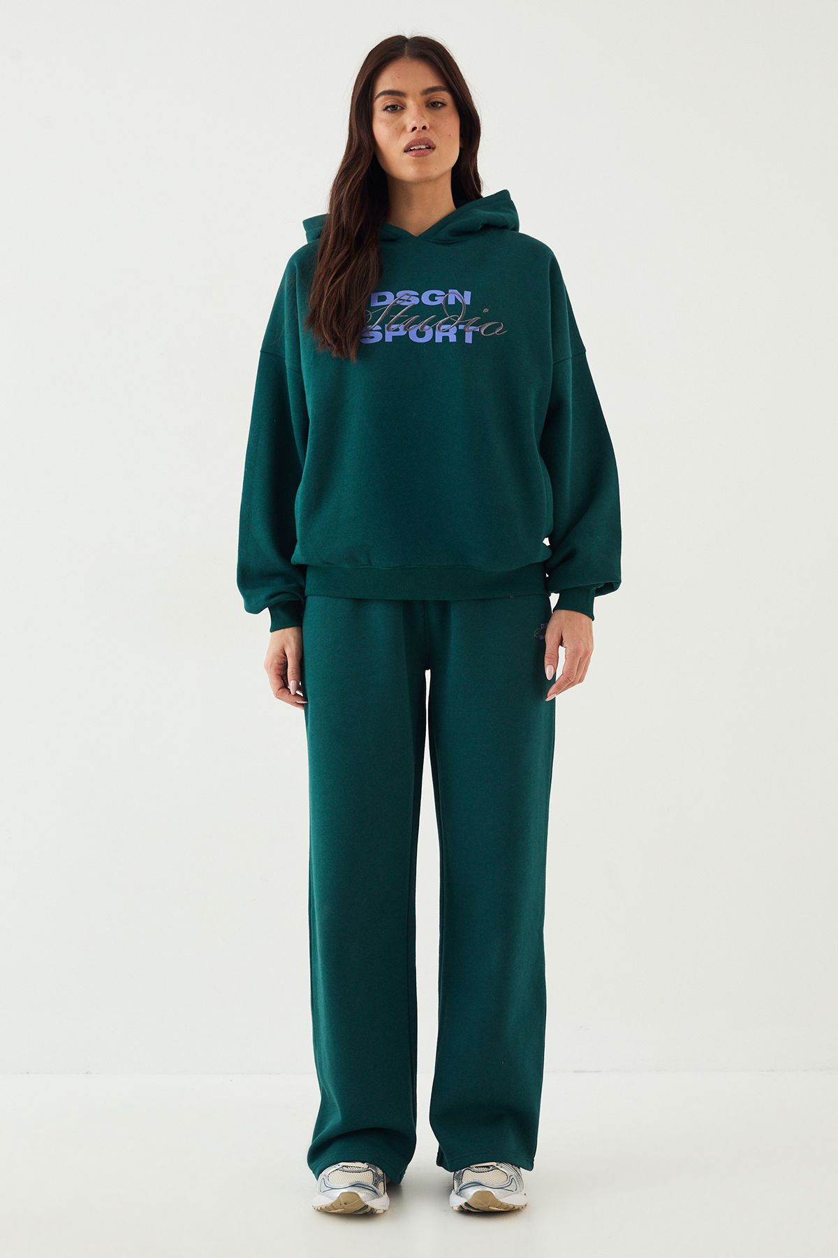 DSGN Studio DSGN Studio Sport Straight Leg Jogger Pine image 5