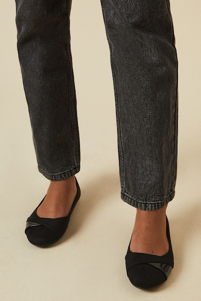 Dorothy Perkins Wide Fit Mable Mixed Material Strap Ballerinas Natural Black