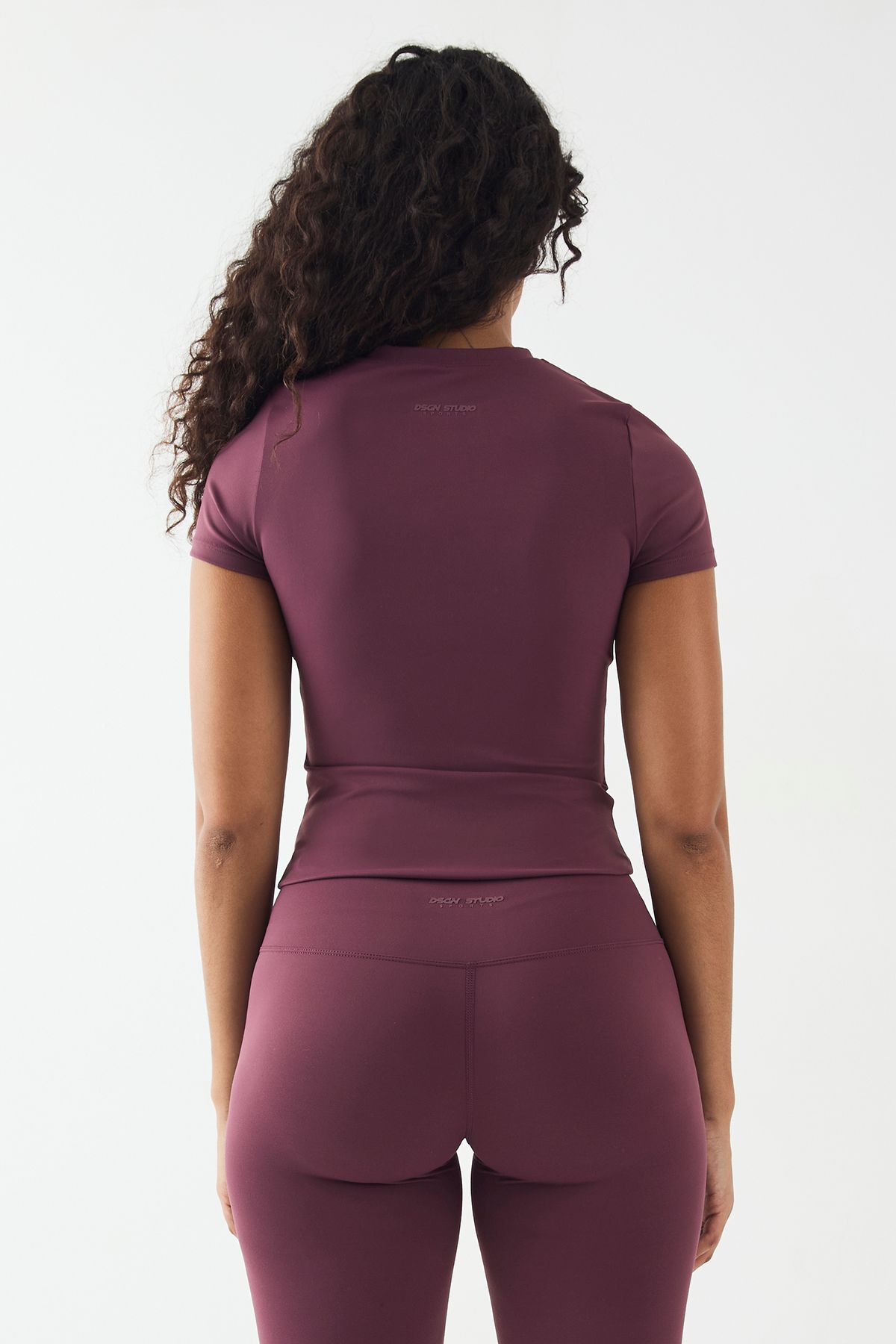DSGN Studio DSGN Studio Sports Ultra Sculpt Short Sleeve Top Plum image 2