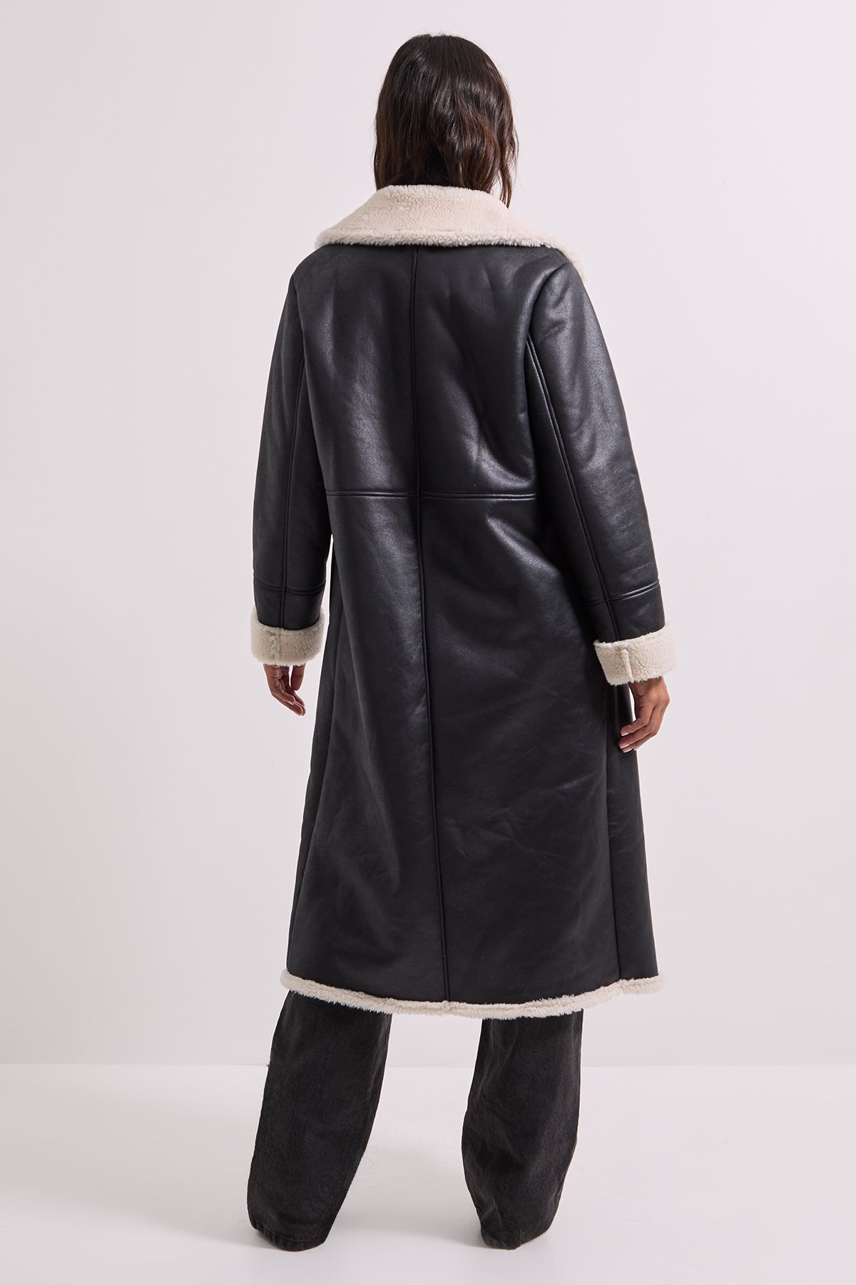 Dorothy Perkins Shearling Midi Coat Black image 3