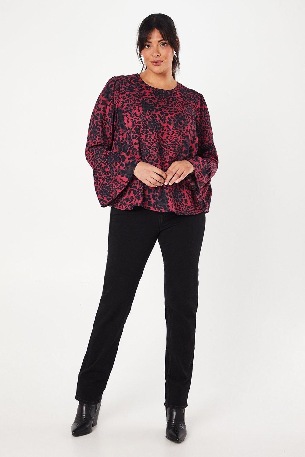 Dorothy Perkins Curve Flute Sleeve Top Animal Print Animal image 2