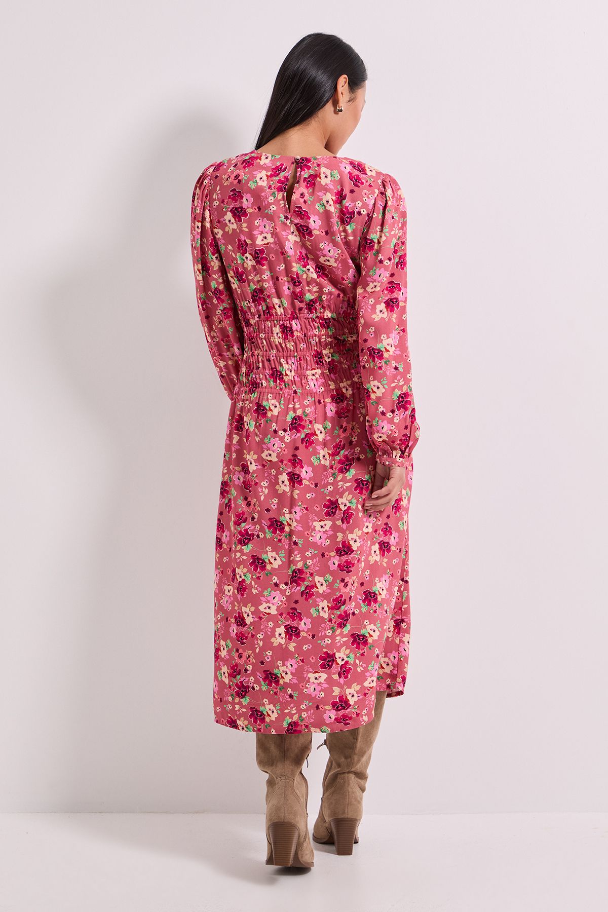 Dorothy Perkins Petite Shirred Dropped Waist Detail Printed Midi Dress Dusty Pink image 3