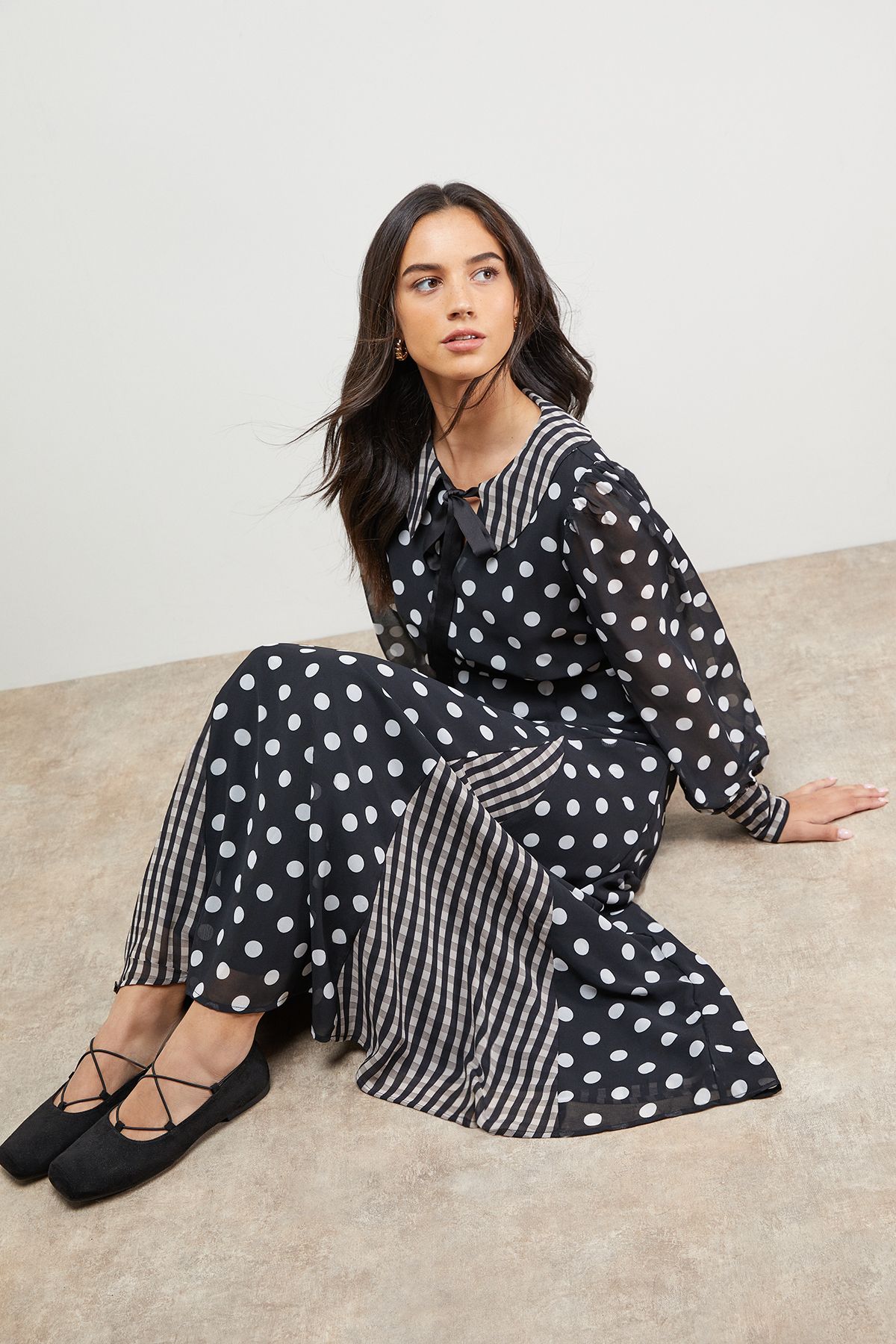 Oasis Statement Collar Long Sleeve Maxi Dress Multi image 4