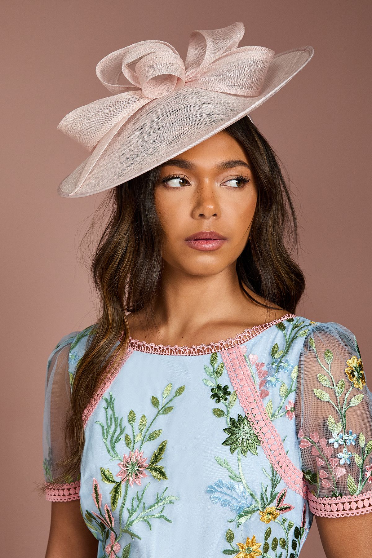 Coast Loop Detail Wide Brim Fascinator Blush