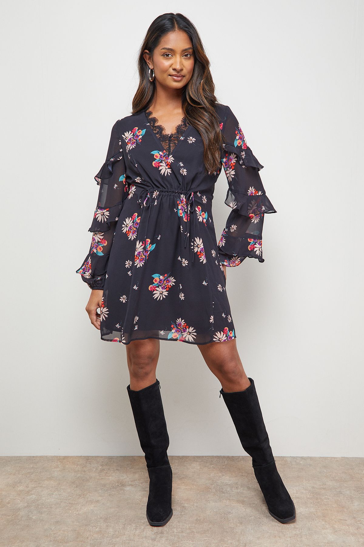 Oasis Printed Lace Detail Frill Sleeve Mini Dress Multi image 2
