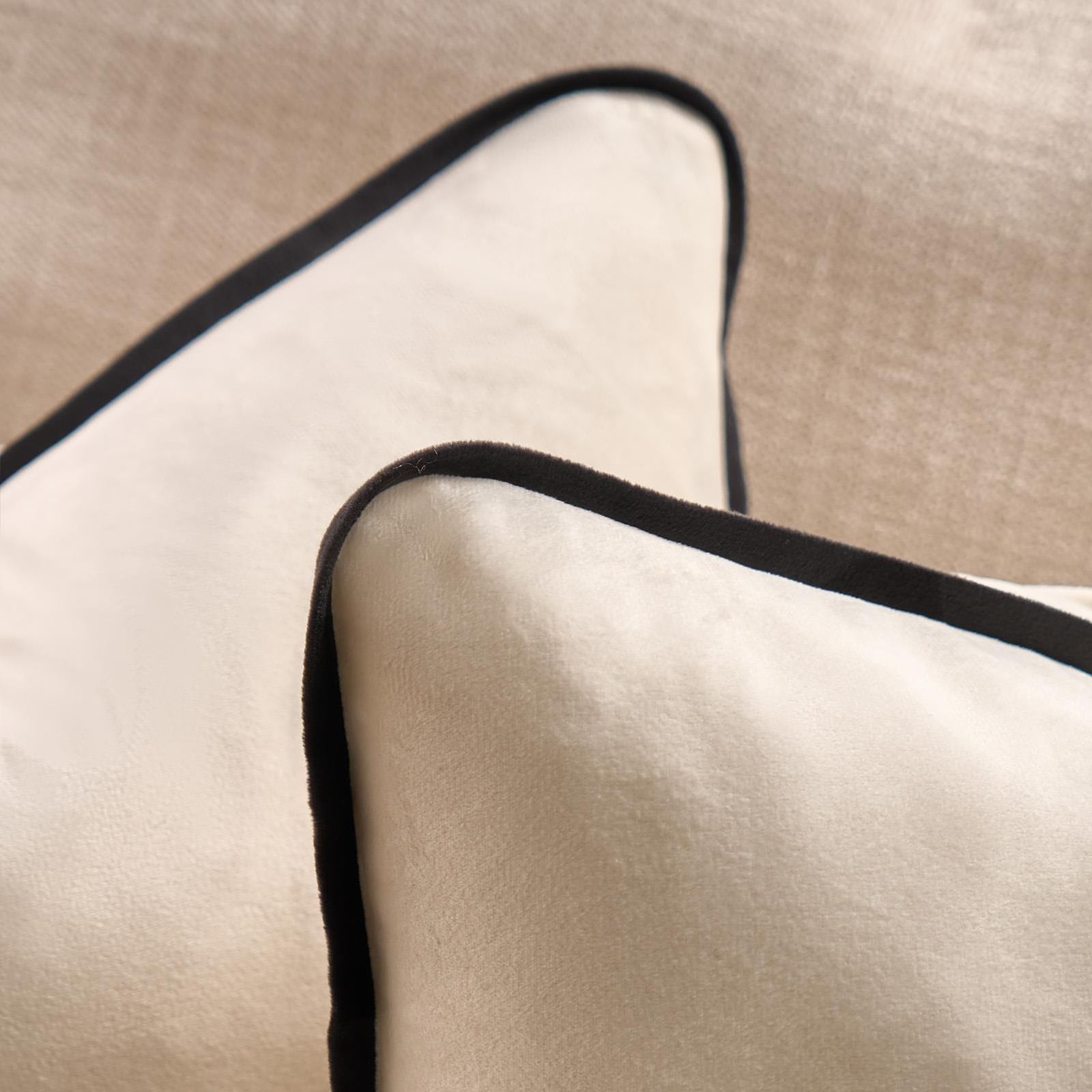 OHS 4 Pack Matte Velvet Piped Filled Cushion Covers Home Decor Set image 3