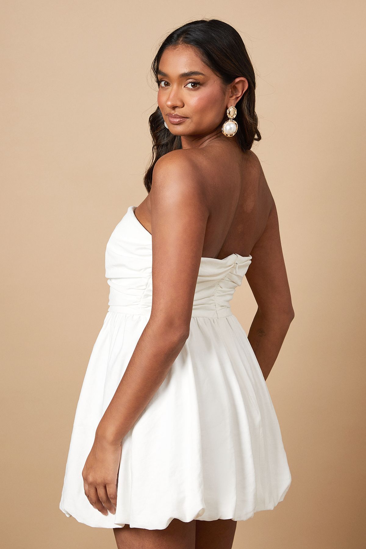 Oasis Strapless Gathered Puffball Mini Dress White image 3