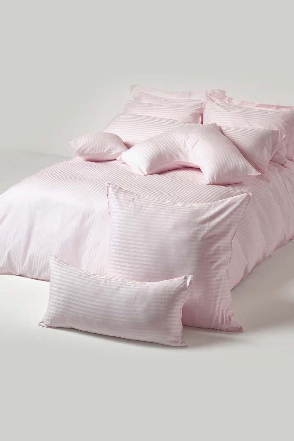 Homescapes Continental Egyptian Cotton Pillowcase 330 TC, 40 x 40 cm image 4