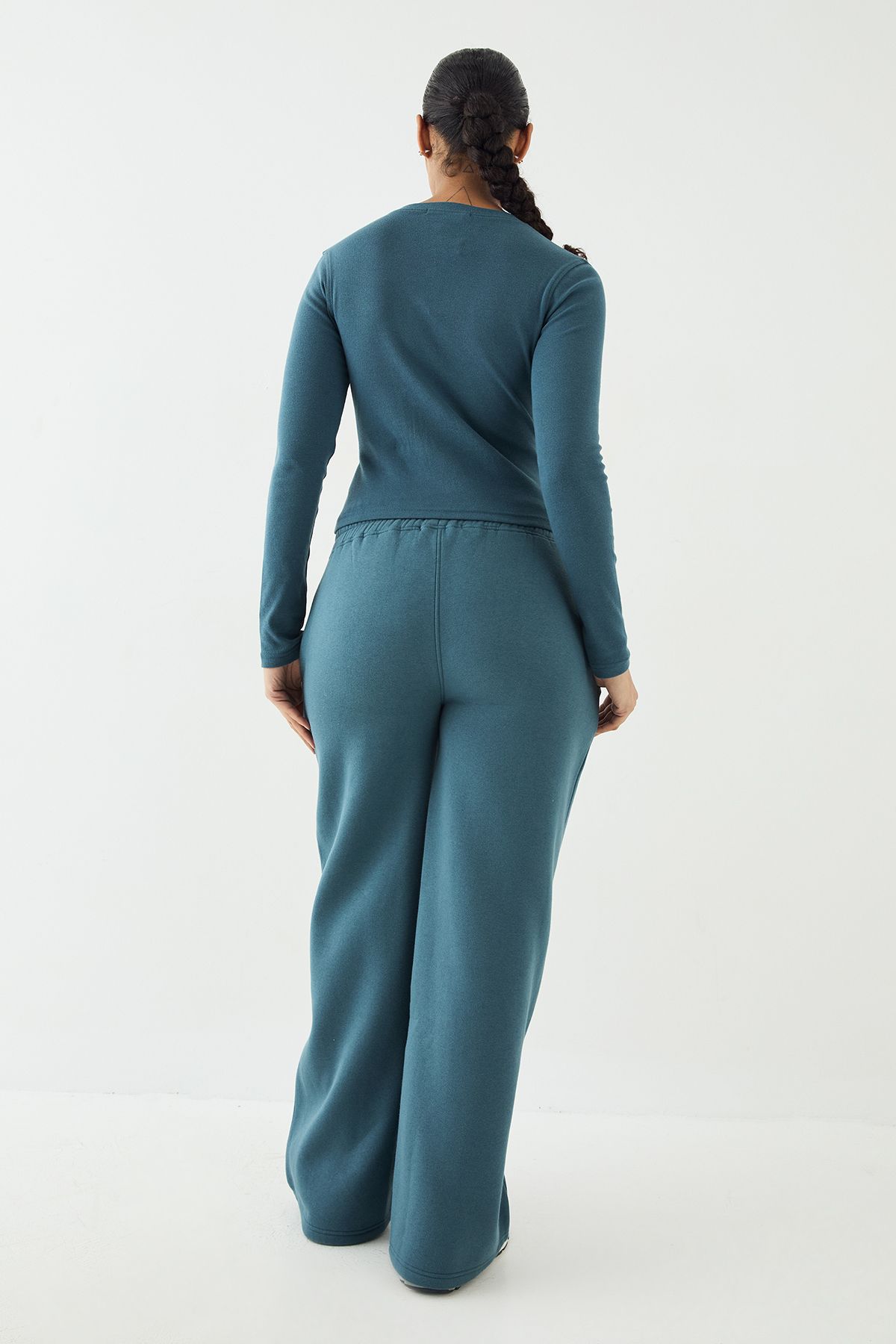 DSGN Studio DSGN Studio Embroidery Henley Jogger Teal image 2