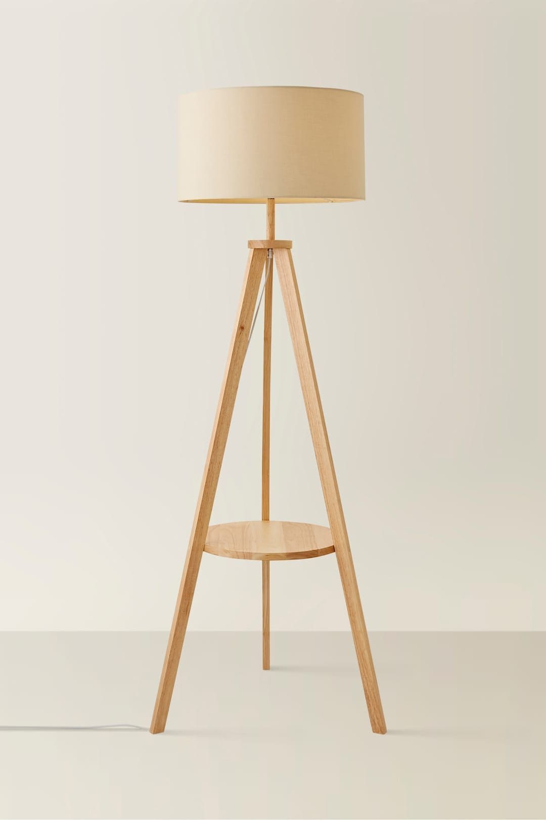 ValueLights Morrigan Natural Wood Tripod Floor Lamp with Fabric Drum Lamp Shade image 3