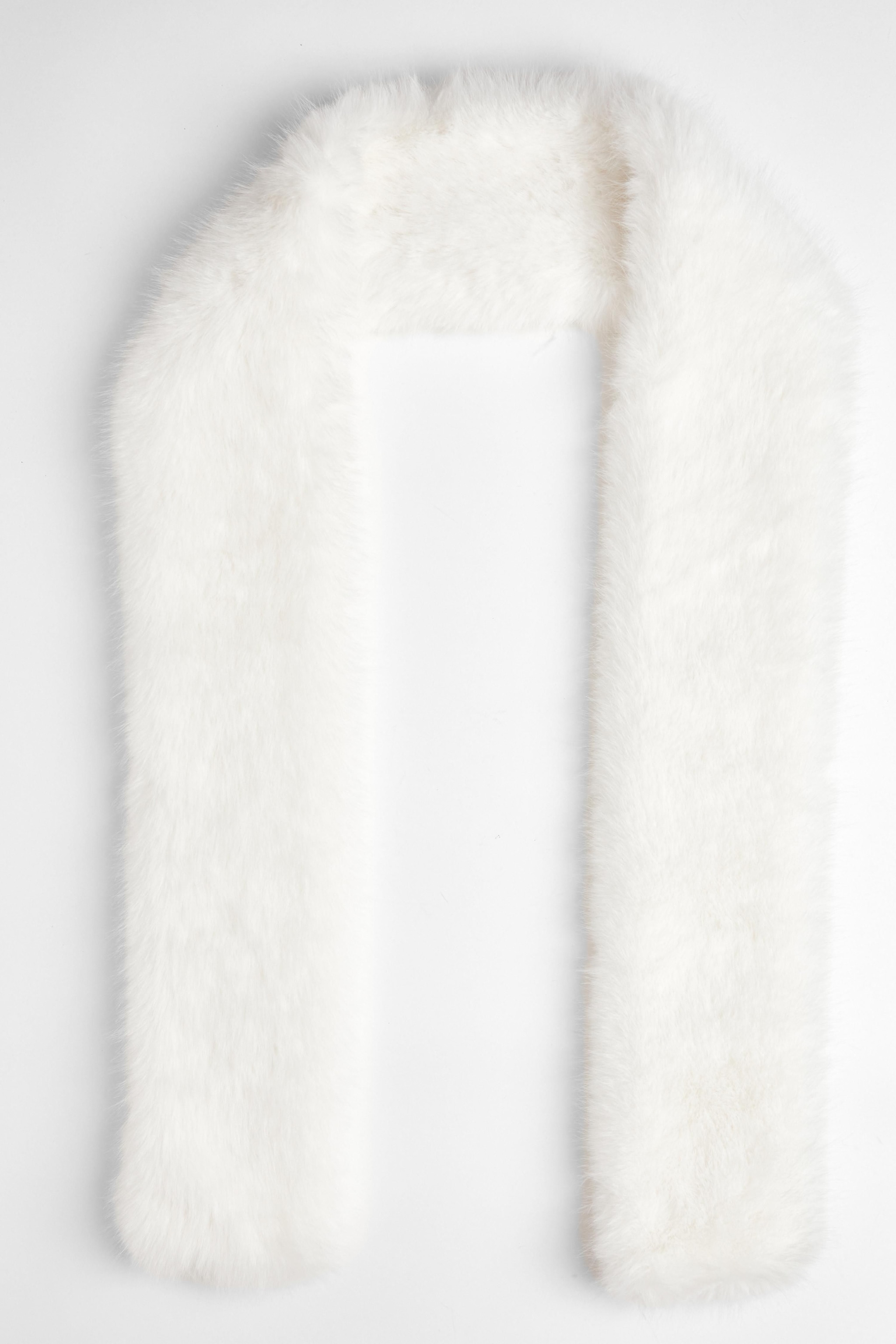 Quiz White Faux Fur Scarf image 2