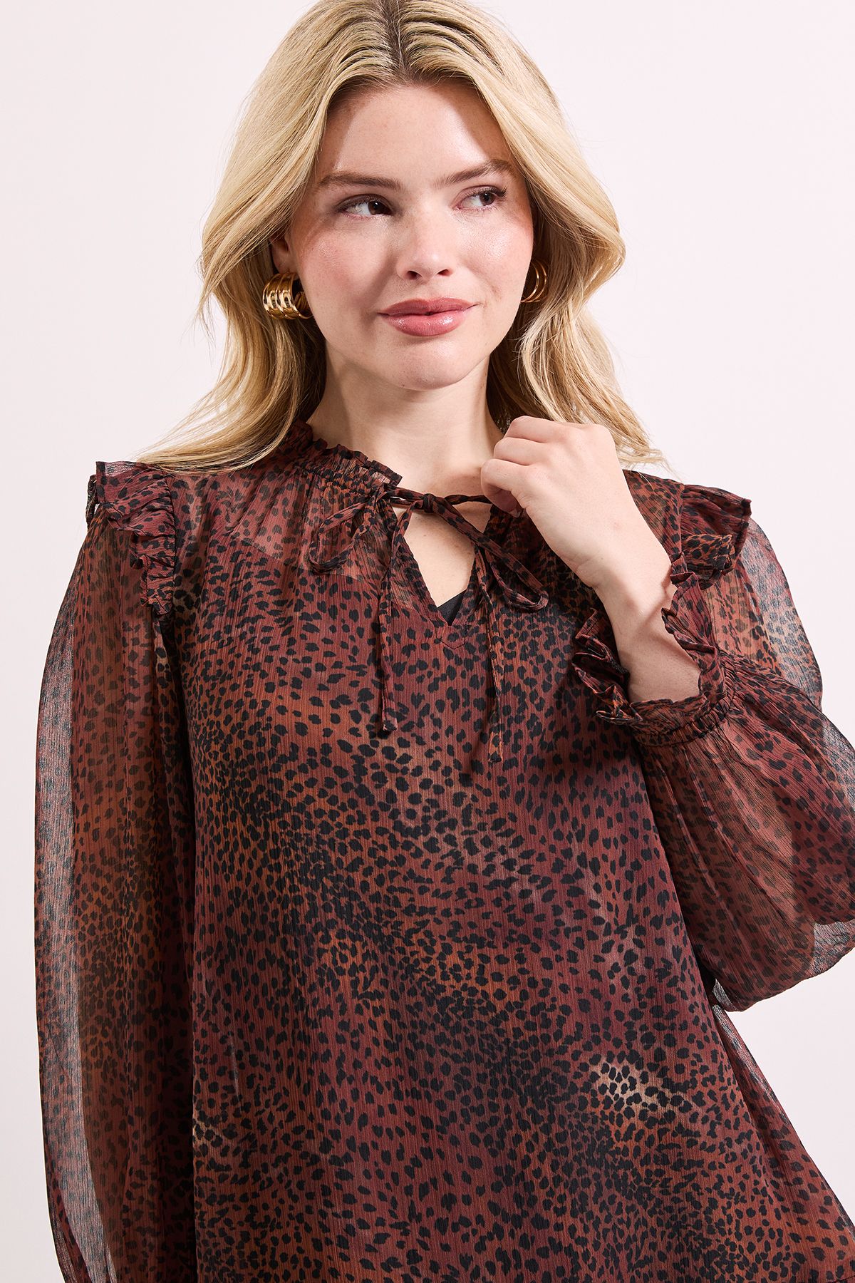 Dorothy Perkins Leopard Animal Printed Tiered Hem Tie Neck Shift Dress Leopard image 4