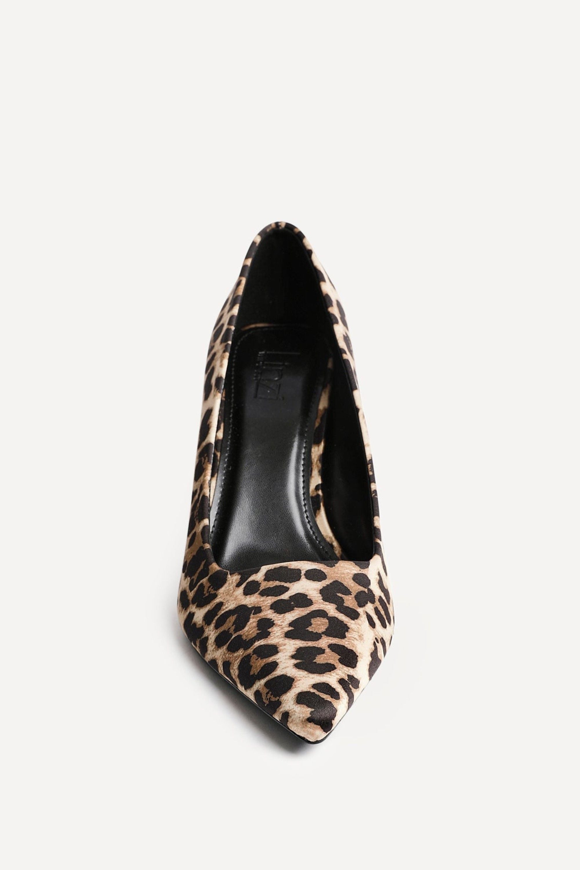 Linzi Aim Wide Fit Leopard Satin Classic Court Heel image 4