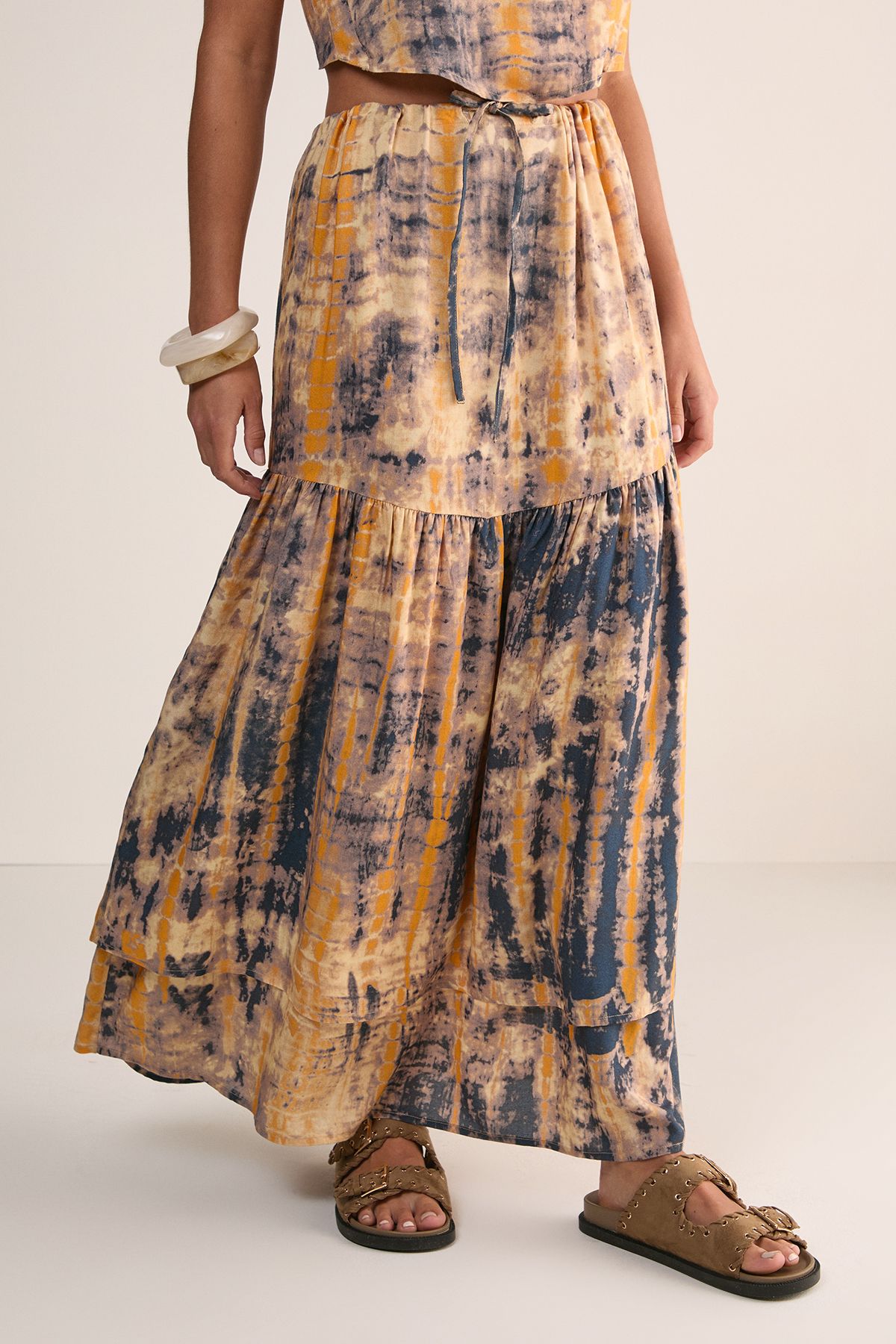 NastyGal Tie Dye Tiered Maxi Skirt Yellow image 2