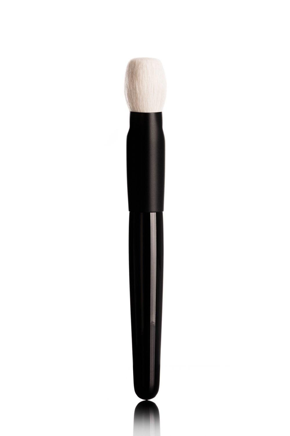 Wayne Goss F4 Foundation Brush Black image 3