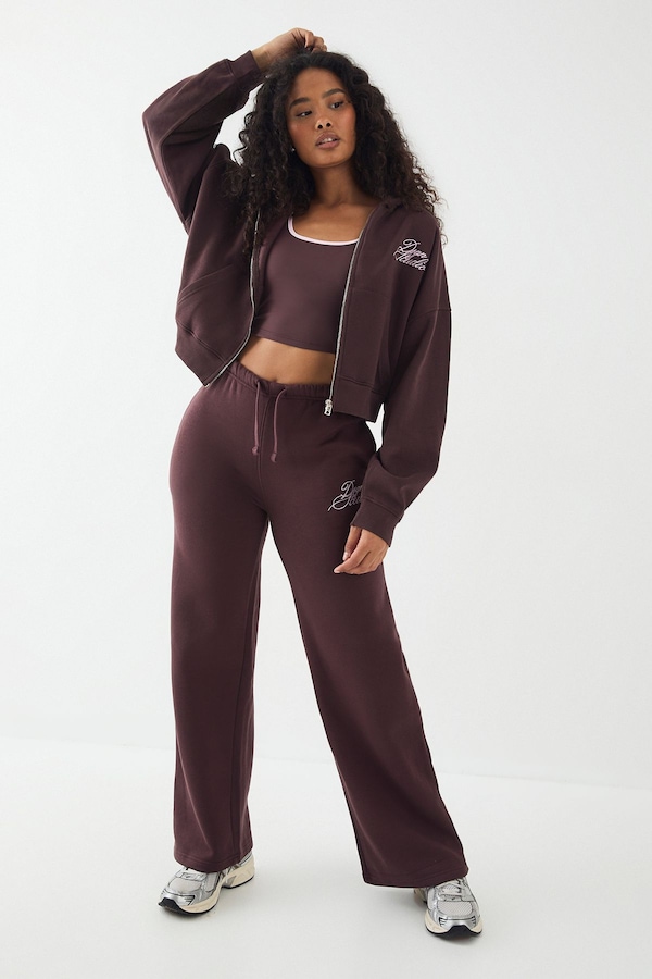 DSGN Studio DSGN Studio Contrast Script Straight Leg Jogger Chocolate